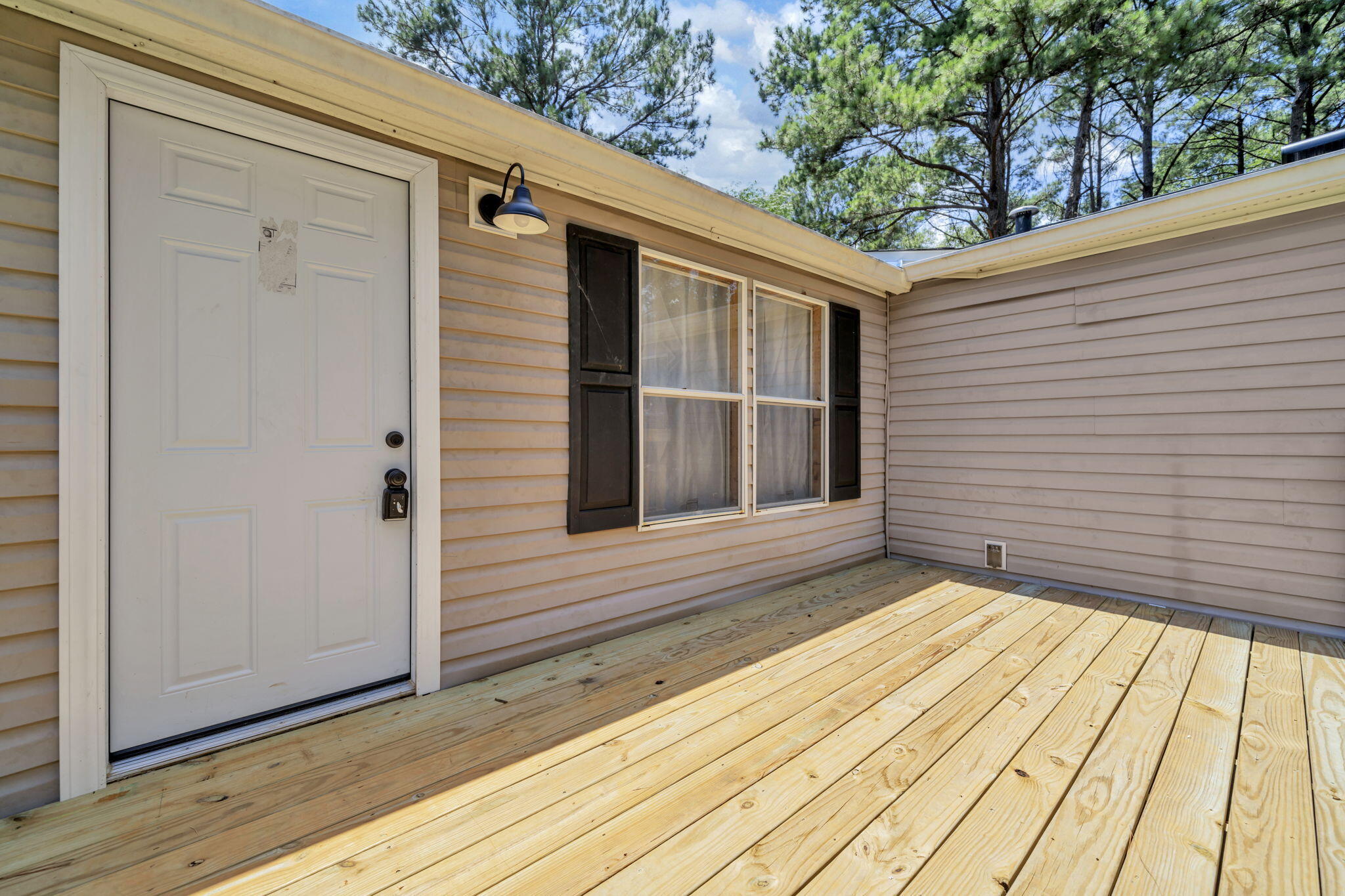 NO RECORDED SUBDIVISION - Residential