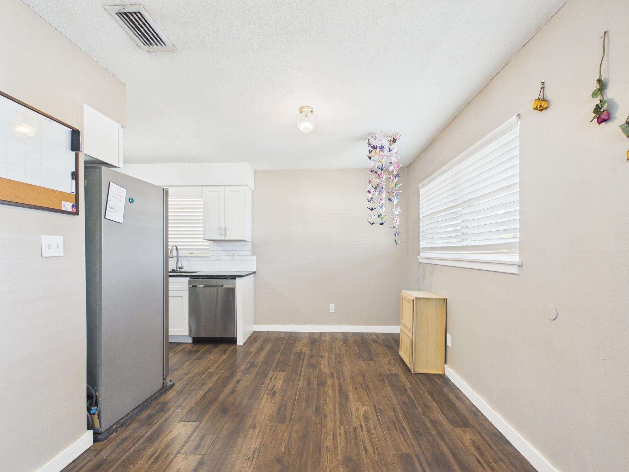 OAKLAND HEIGHTS - Residential