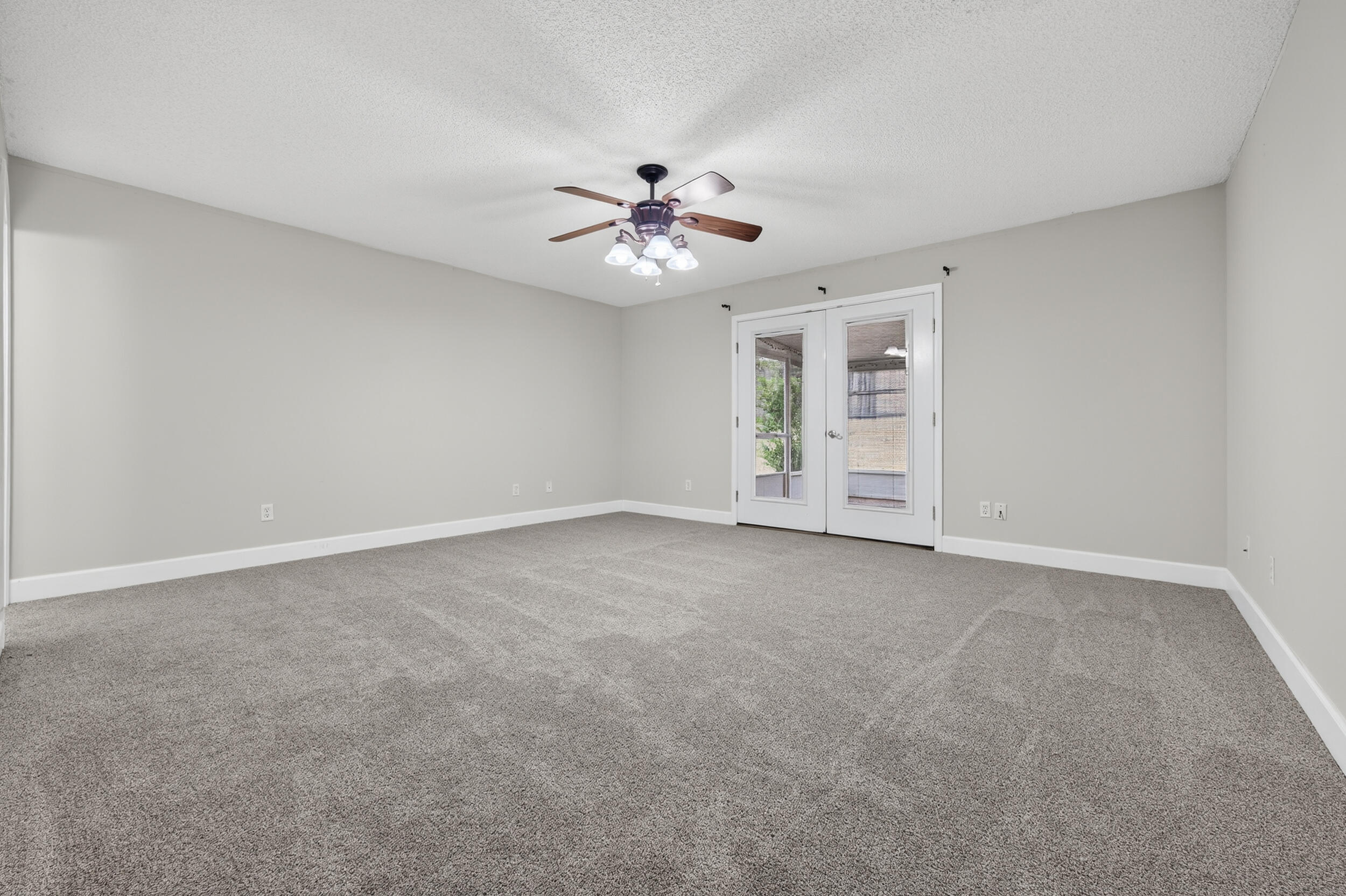 NORTHVIEW ESTATES 7TH ADDN - Residential