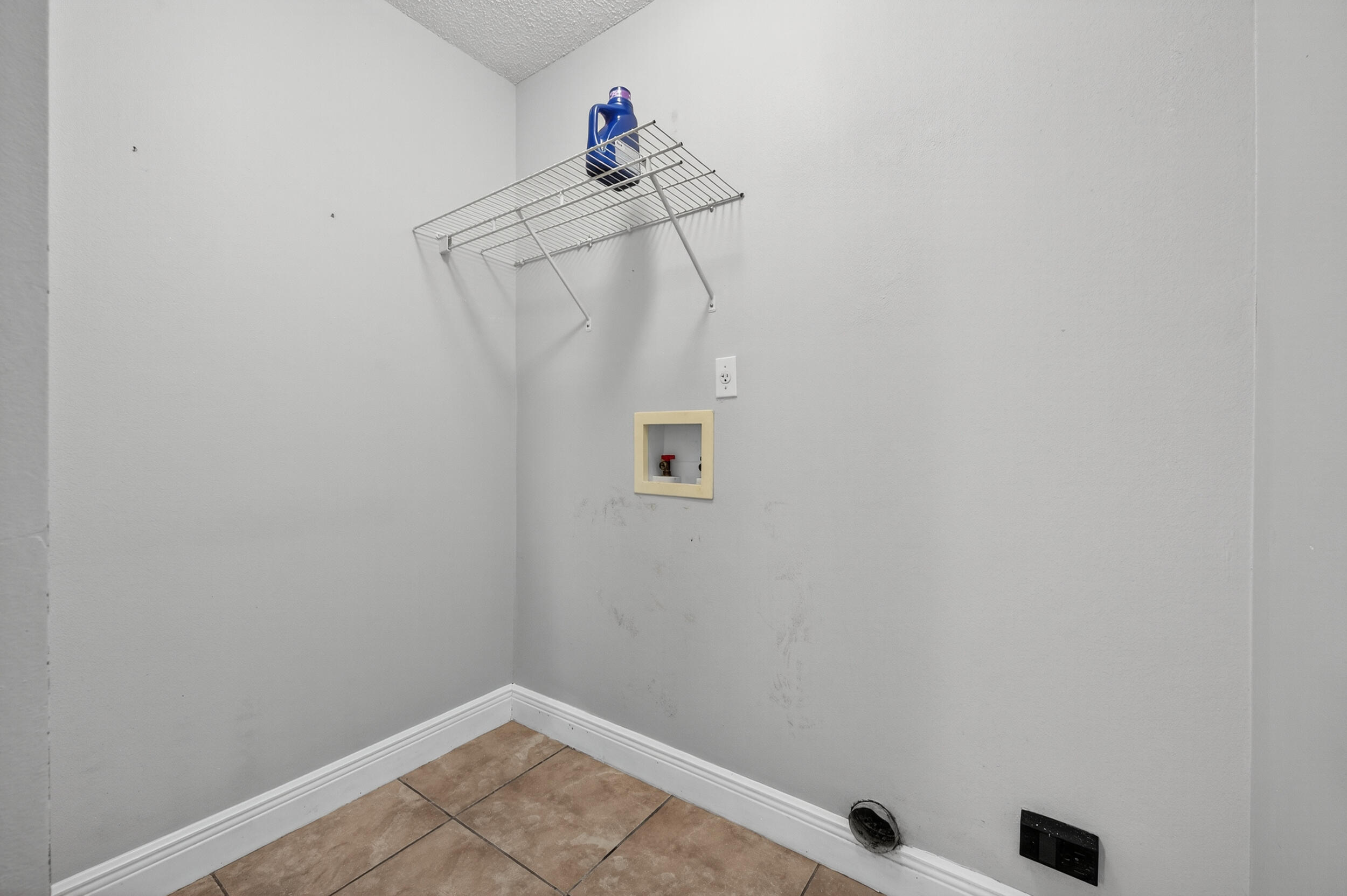 NORTHVIEW ESTATES 7TH ADDN - Residential