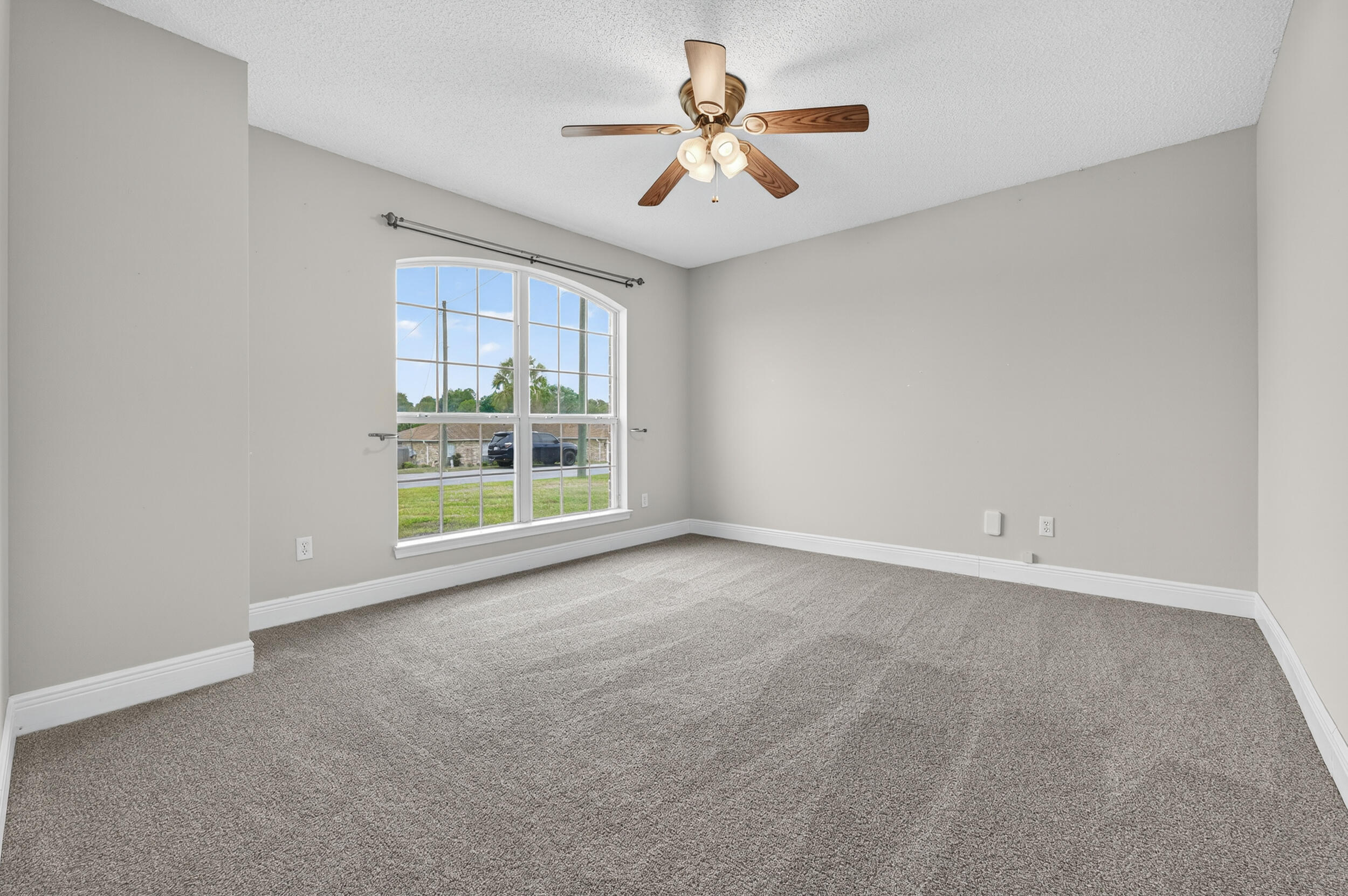 NORTHVIEW ESTATES 7TH ADDN - Residential