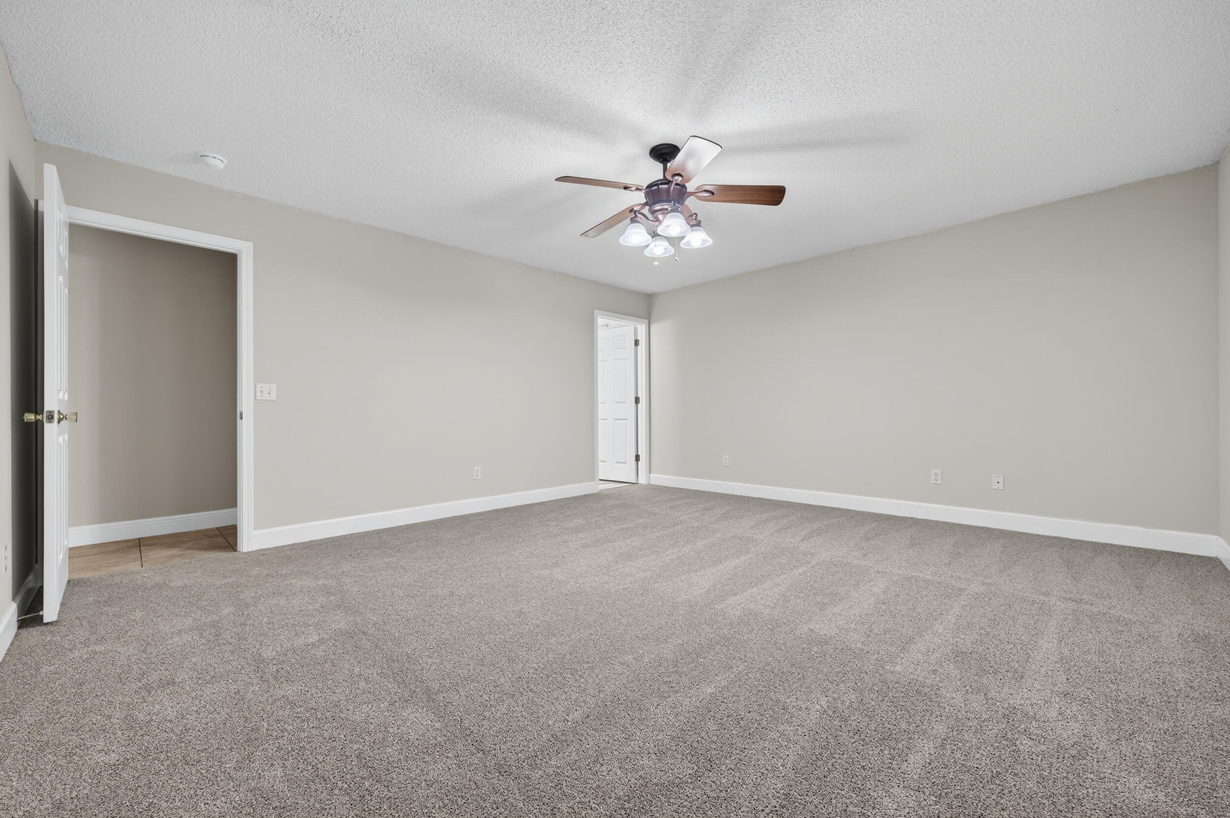 NORTHVIEW ESTATES 7TH ADDN - Residential