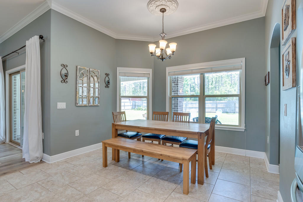 HOLLEY BY THE SEA - Residential