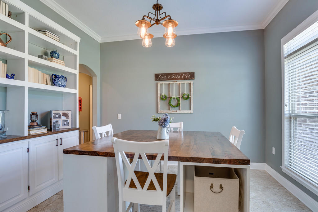 HOLLEY BY THE SEA - Residential