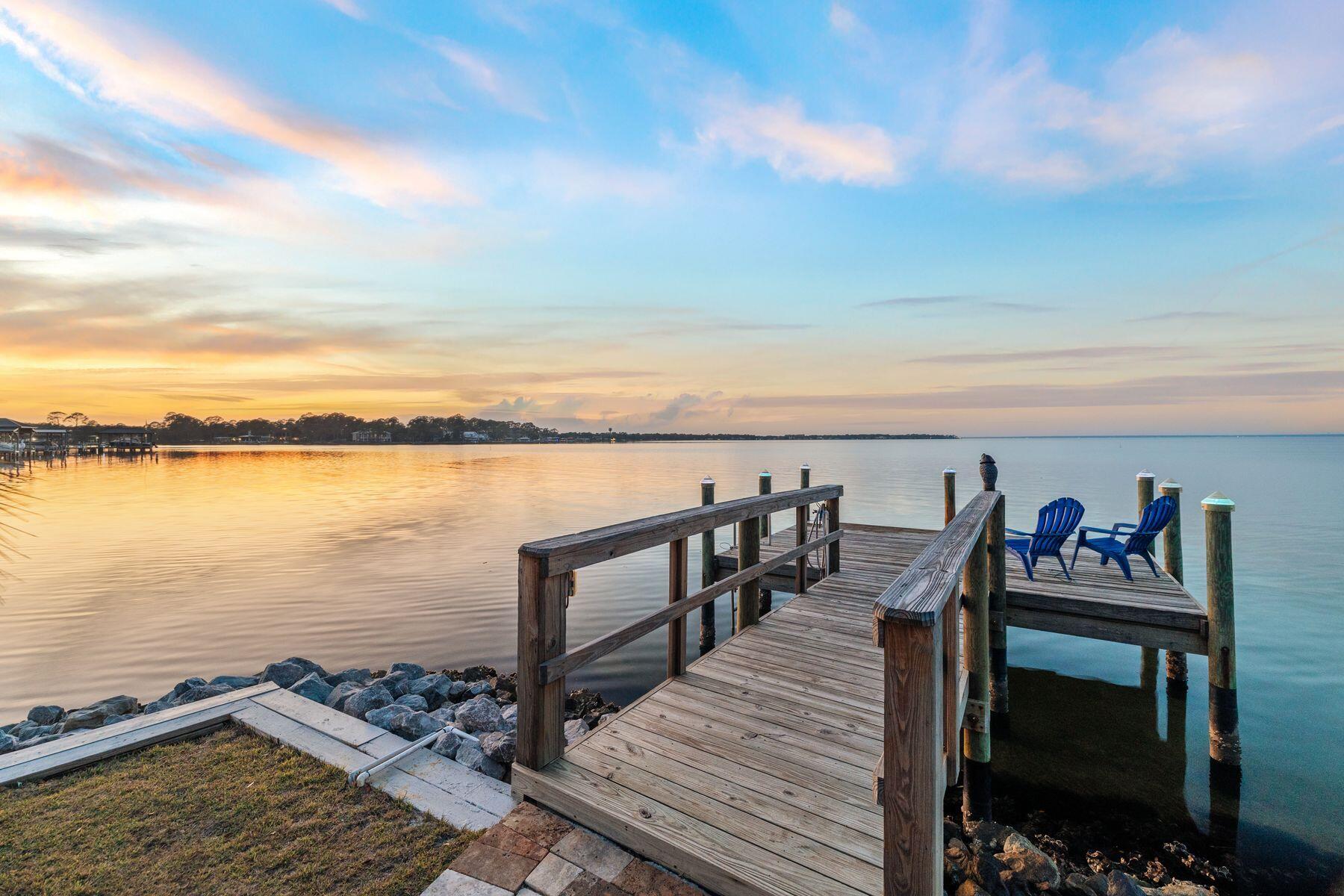 SANTA ROSA BEACH ESTATES - Residential