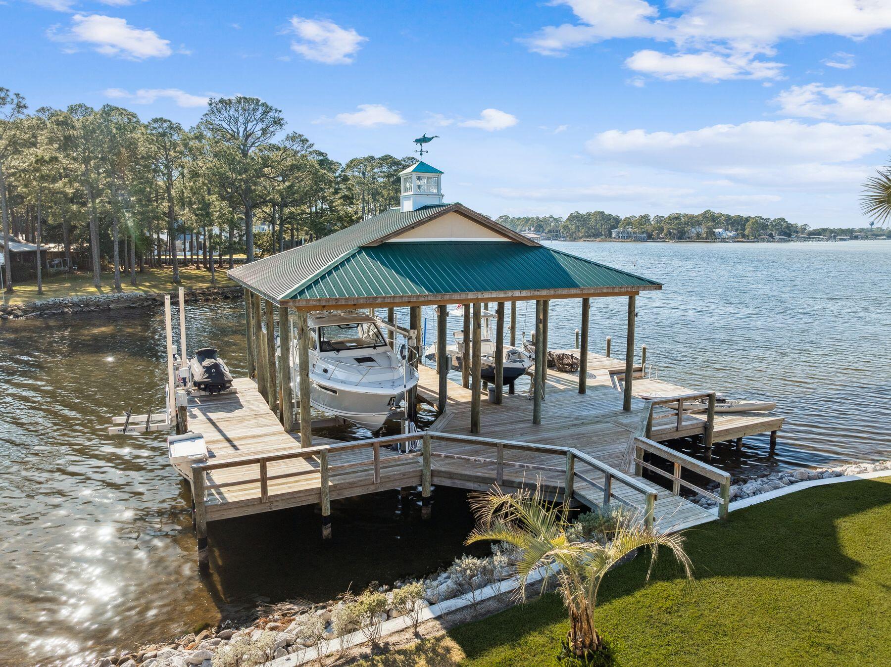 SANTA ROSA BEACH ESTATES - Residential