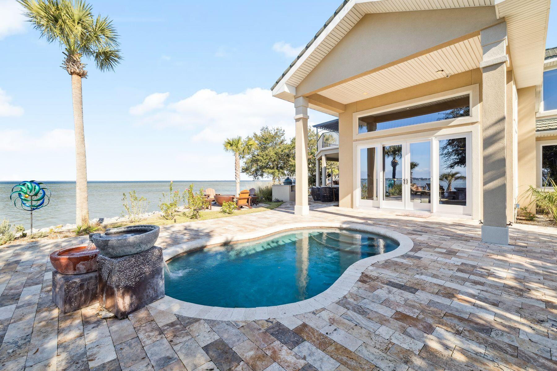 SANTA ROSA BEACH ESTATES - Residential