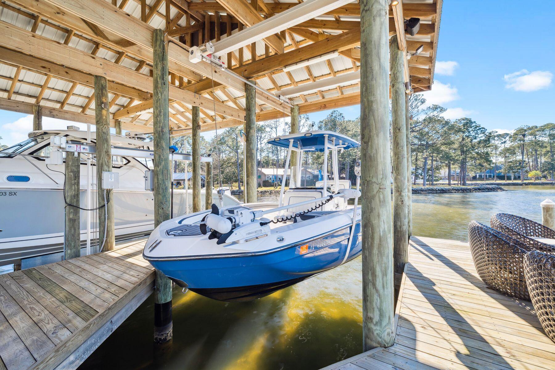 SANTA ROSA BEACH ESTATES - Residential