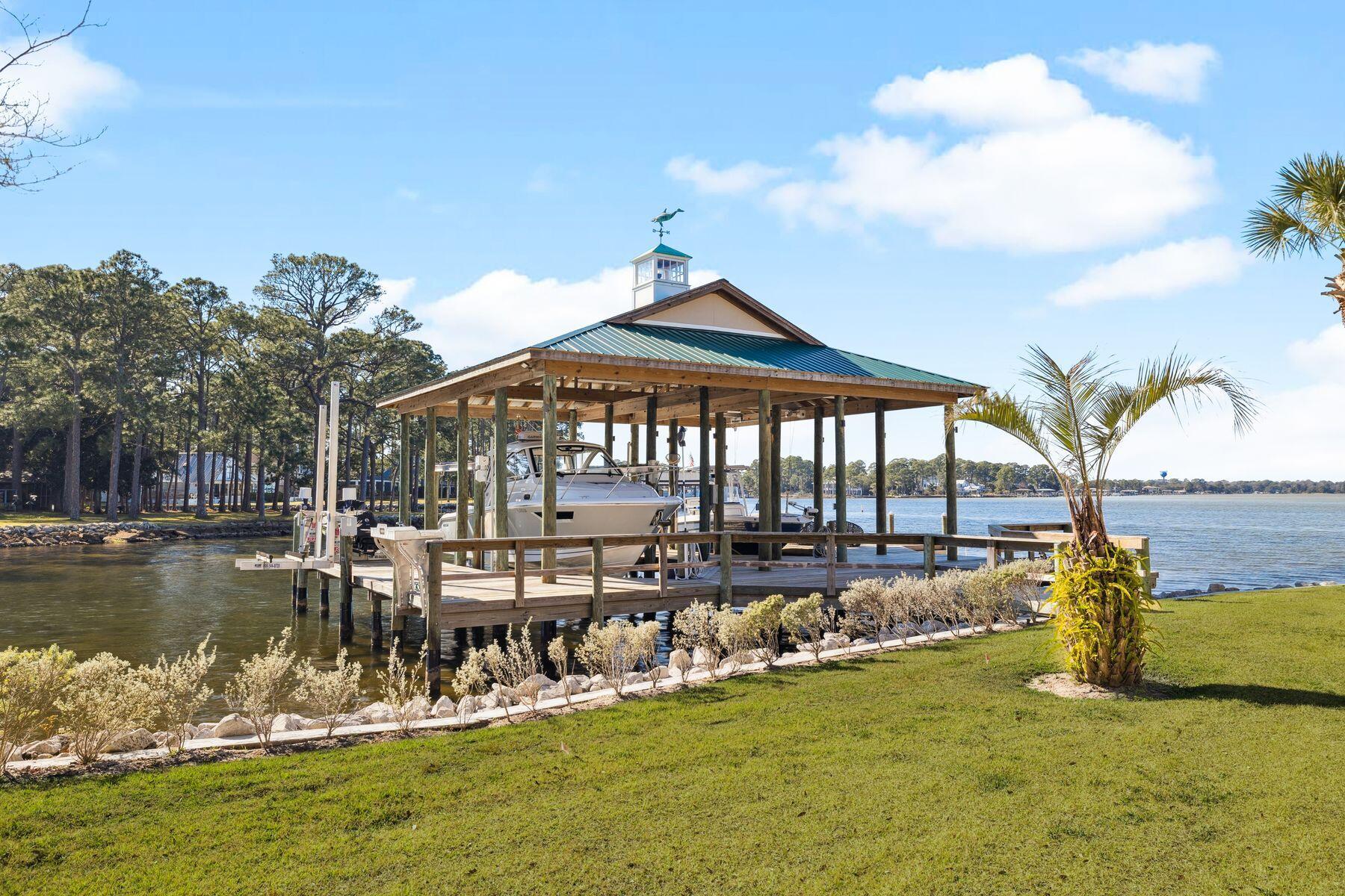 SANTA ROSA BEACH ESTATES - Residential