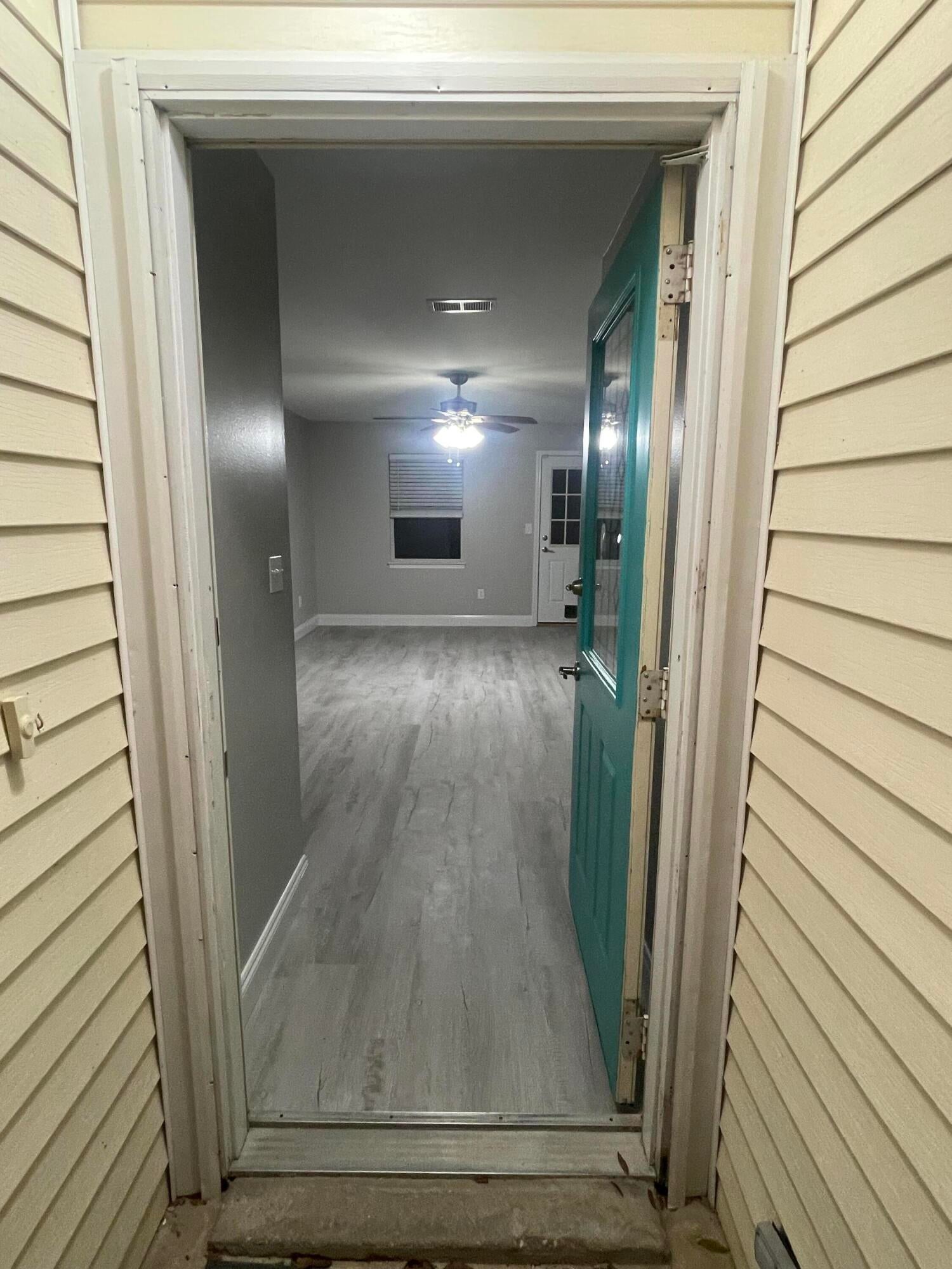 162 Meadowbrook Court