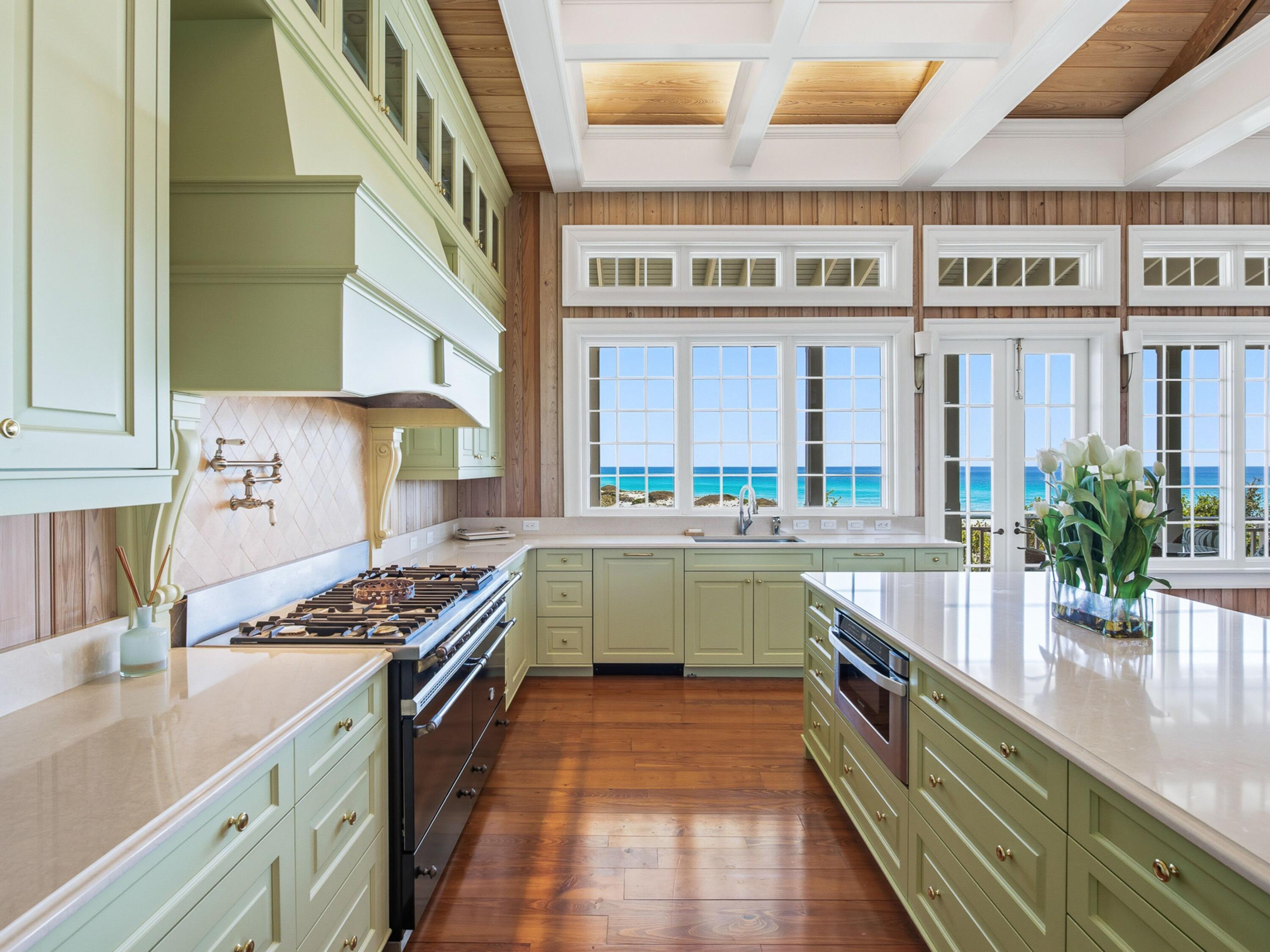 OLD FLORIDA BEACH - Residential