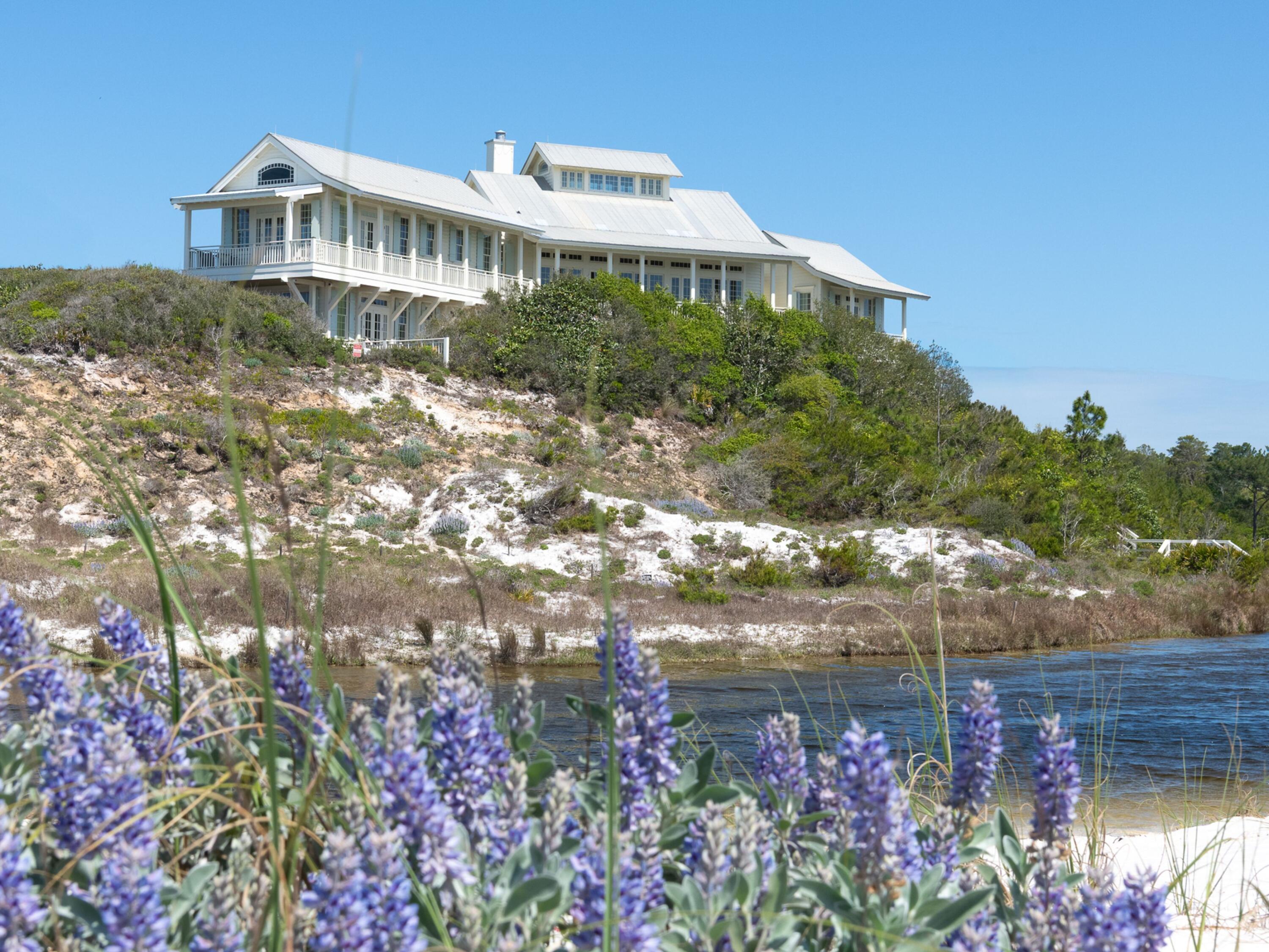OLD FLORIDA BEACH - Residential