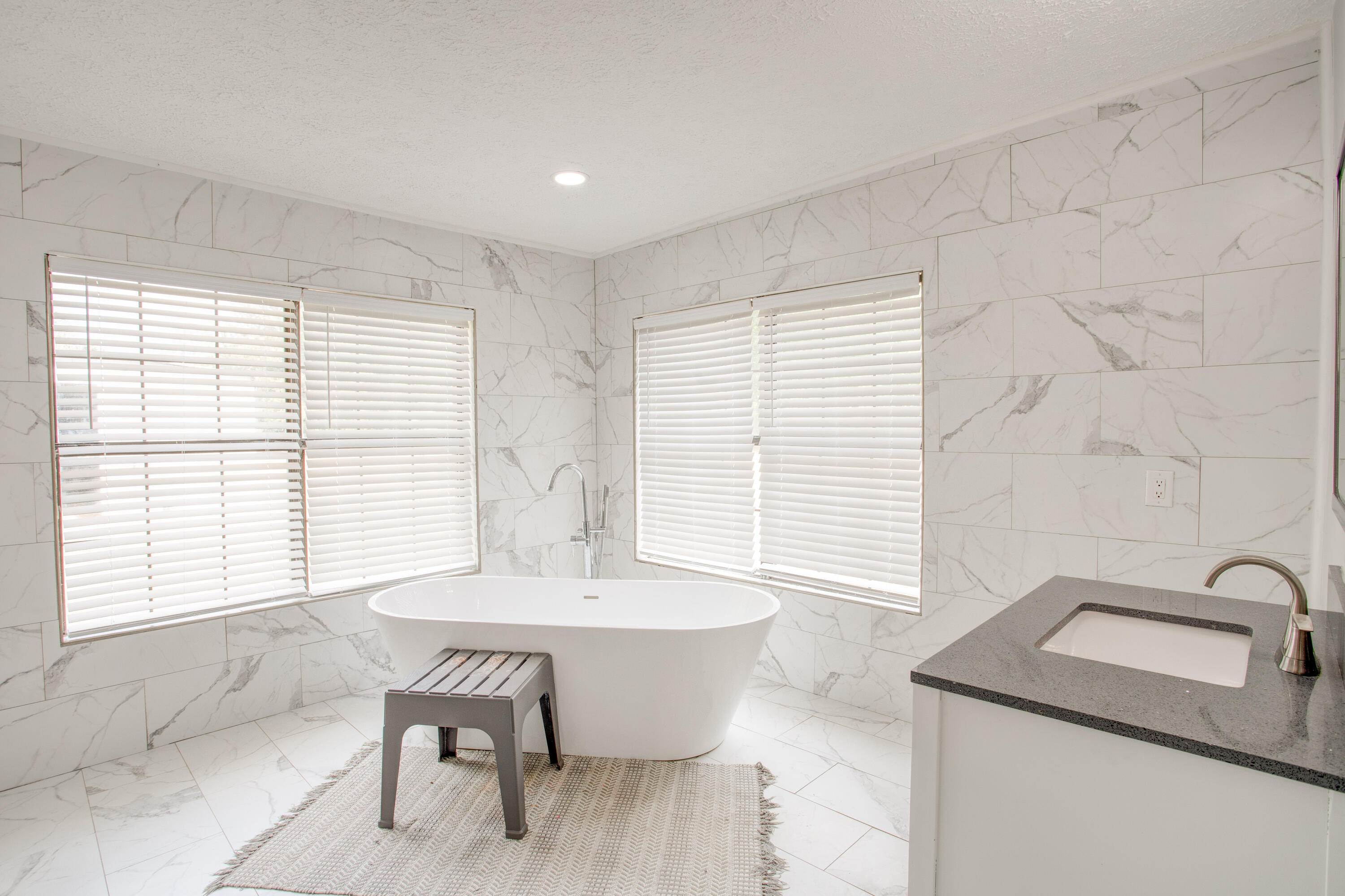 NONESUCH WAY - Residential