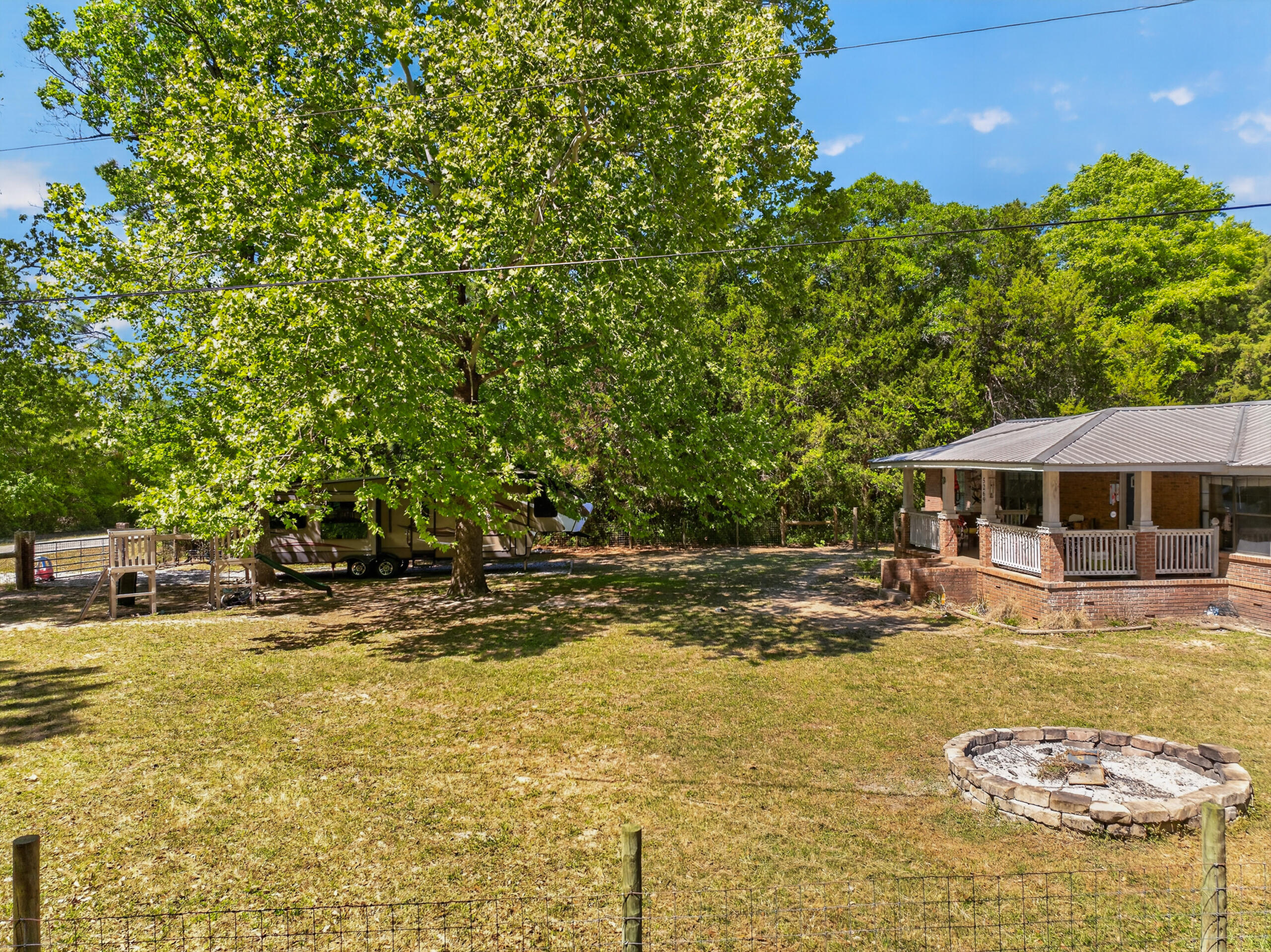 NONESUCH WAY - Residential