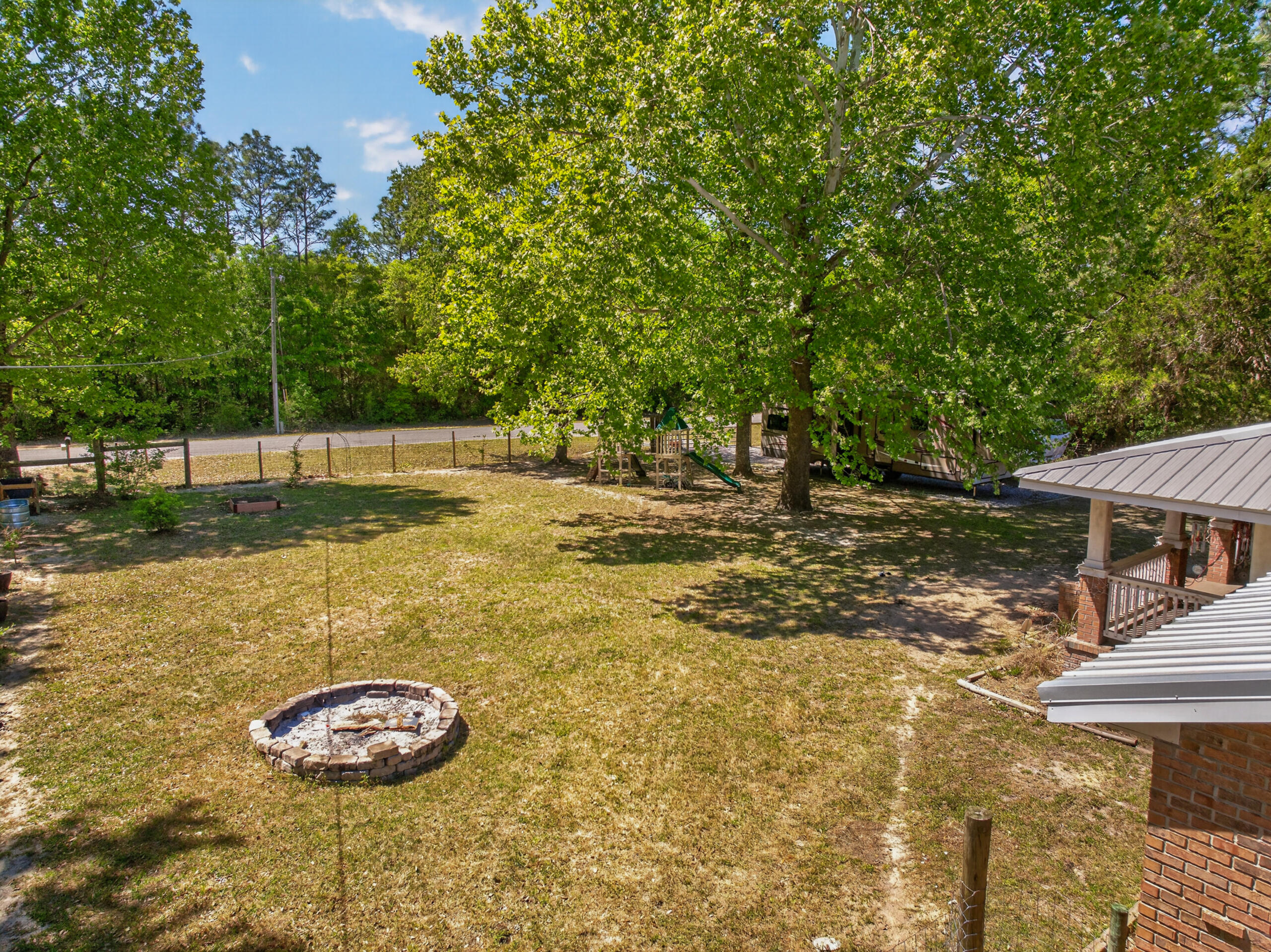 NONESUCH WAY - Residential