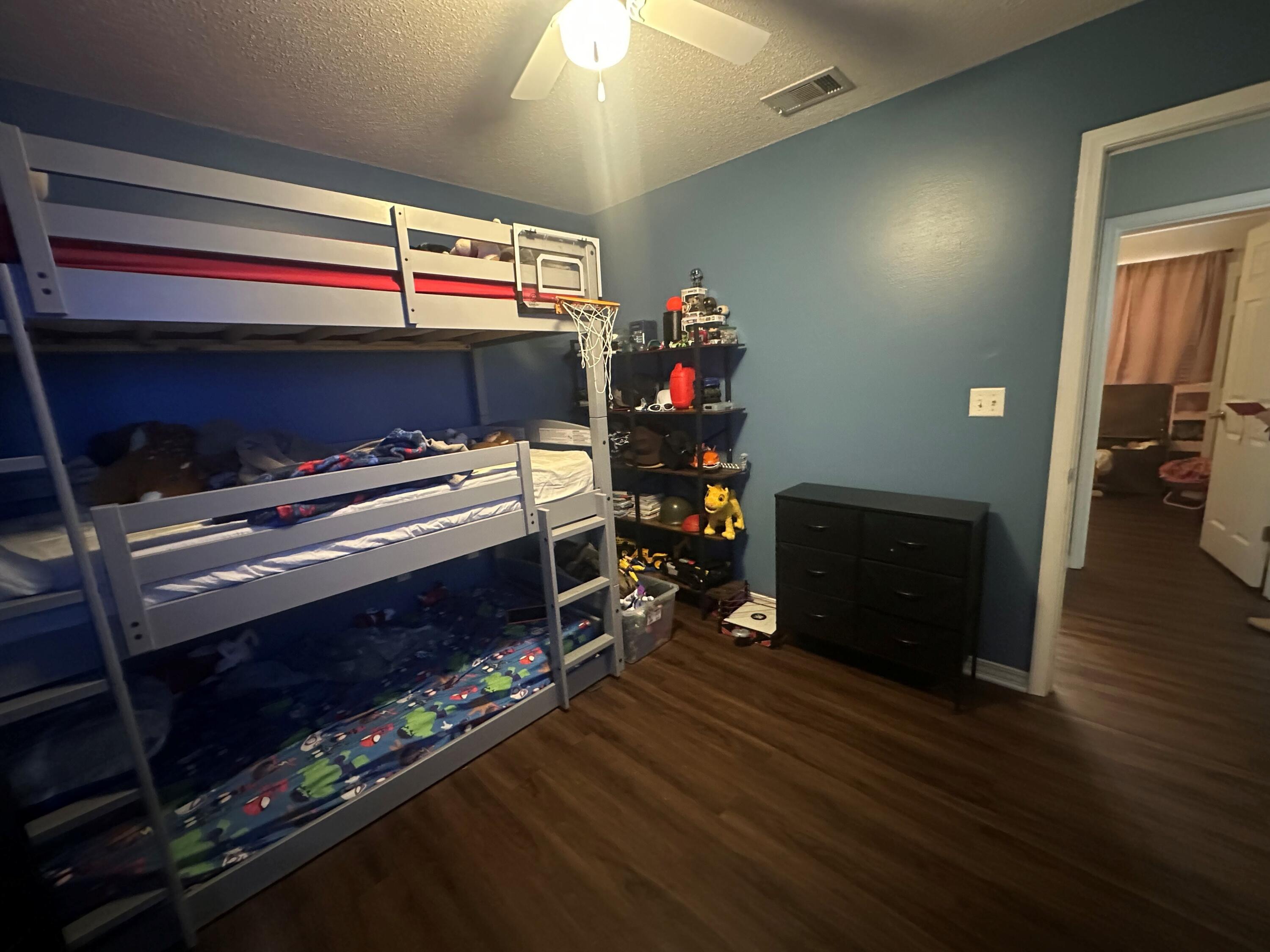 AUBURN ACRES - Residential