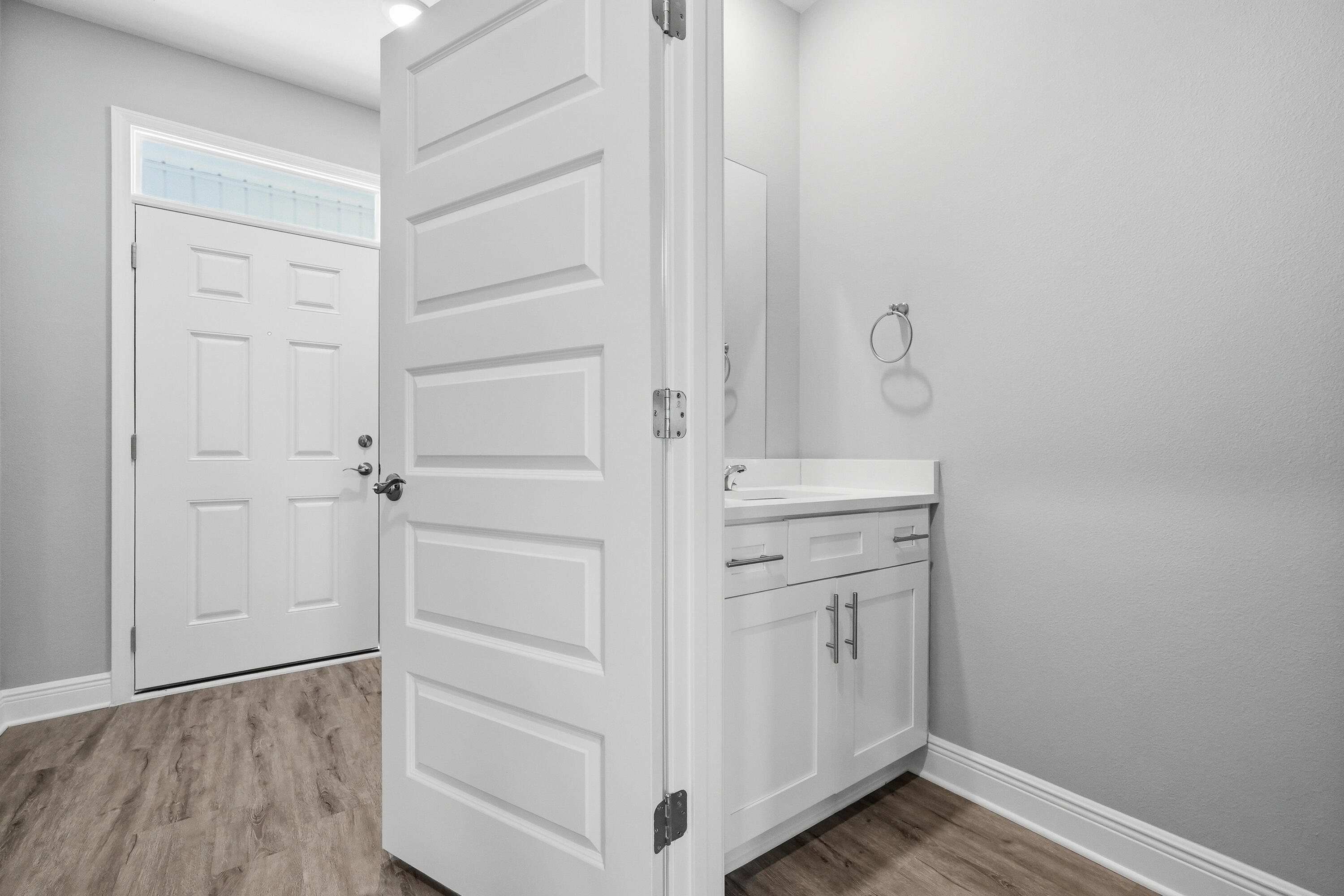 Vicki Leigh T/H - Residential