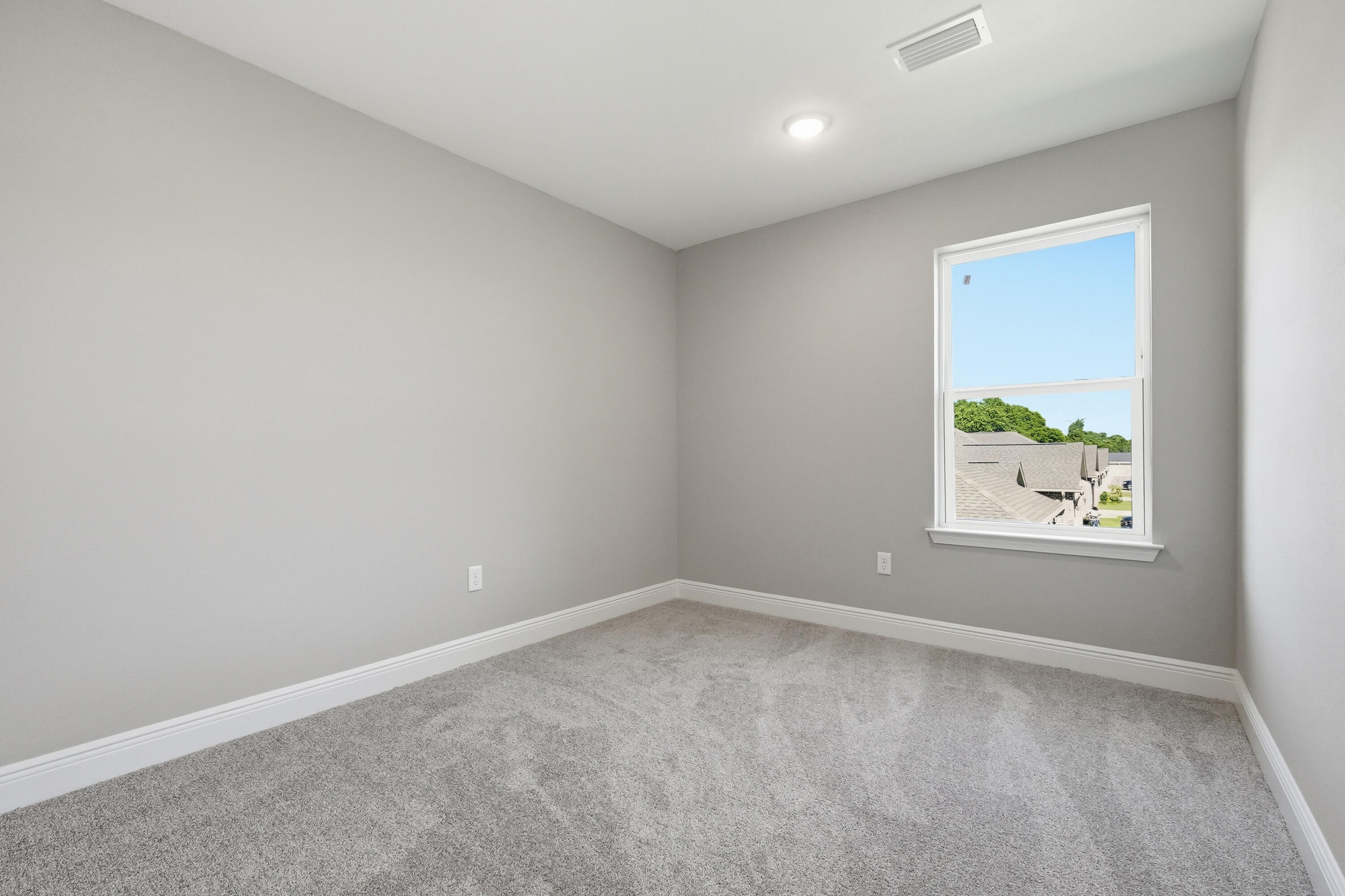 Vicki Leigh T/H - Residential