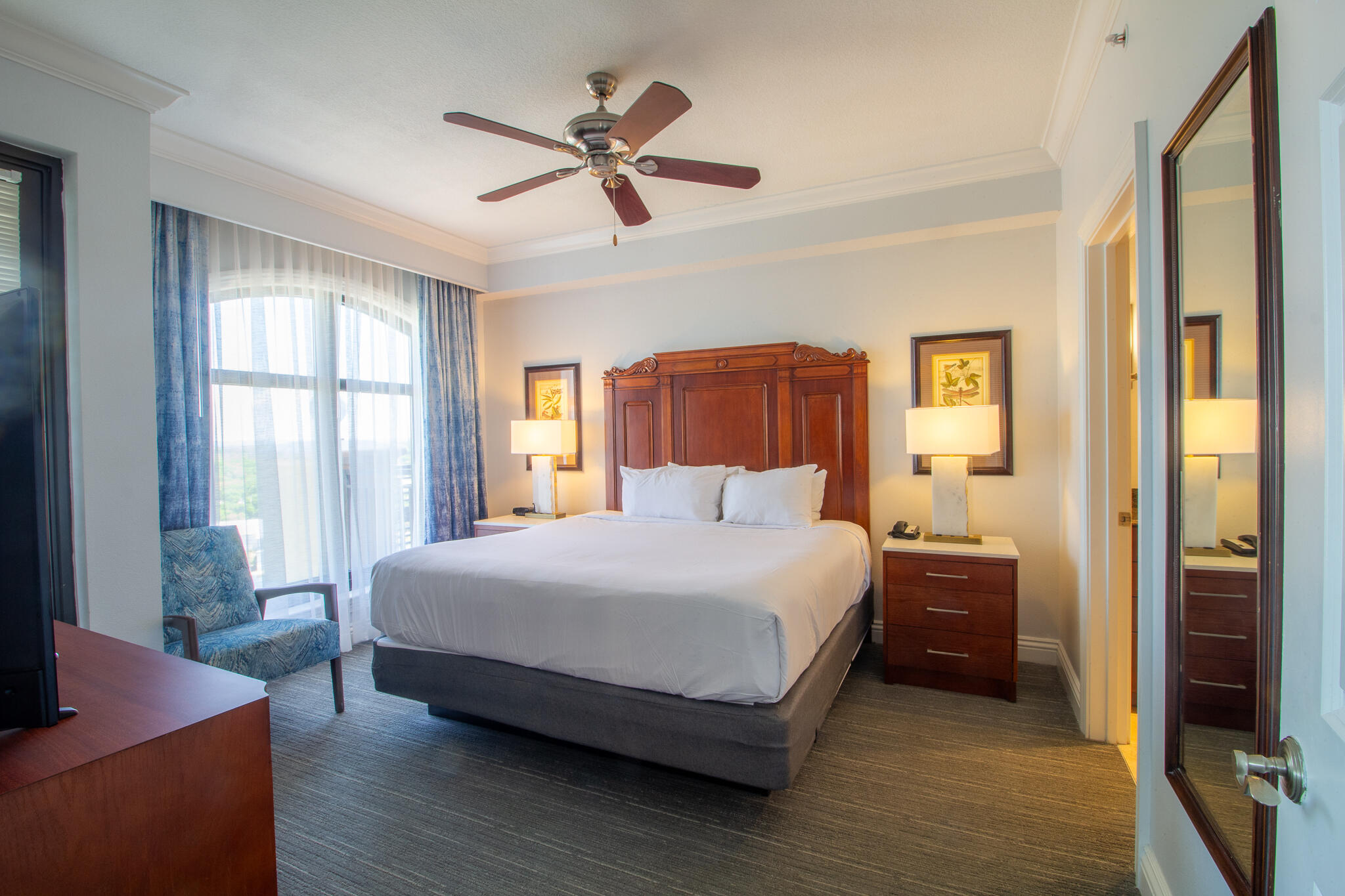 EMERALD GRANDE - Residential