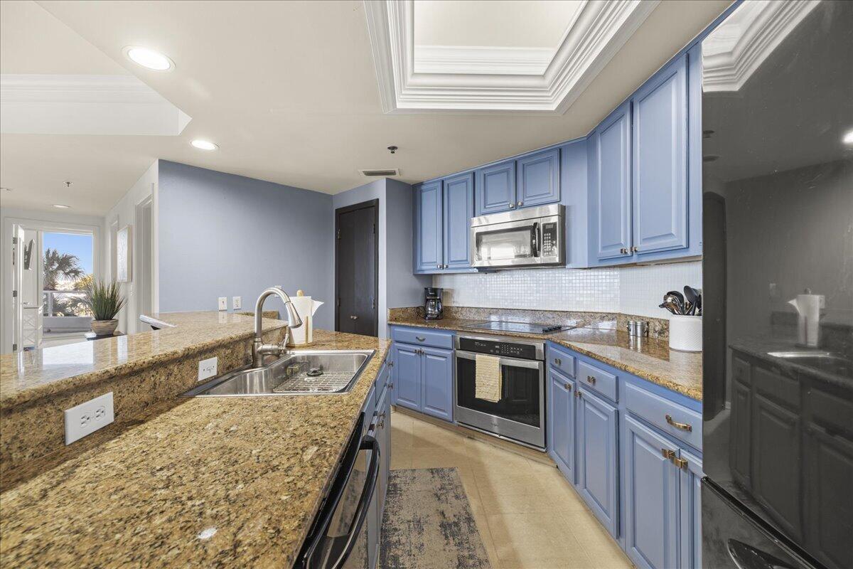 EAST PASS TOWERS CONDO PH 2 - Residential