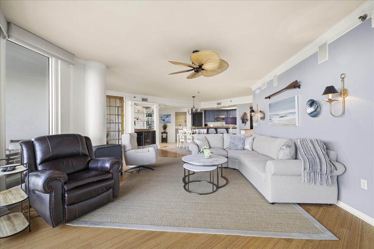 EAST PASS TOWERS CONDO PH 2 - Residential