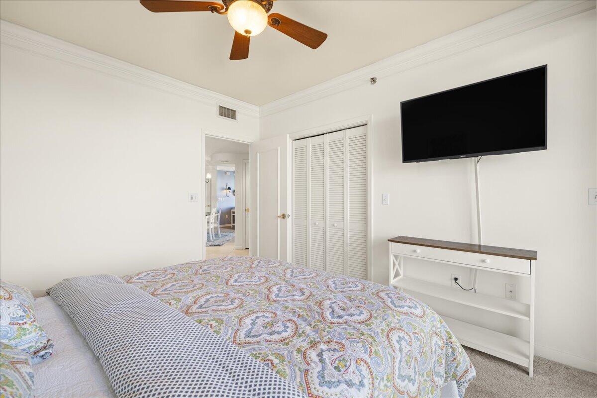 EAST PASS TOWERS CONDO PH 2 - Residential