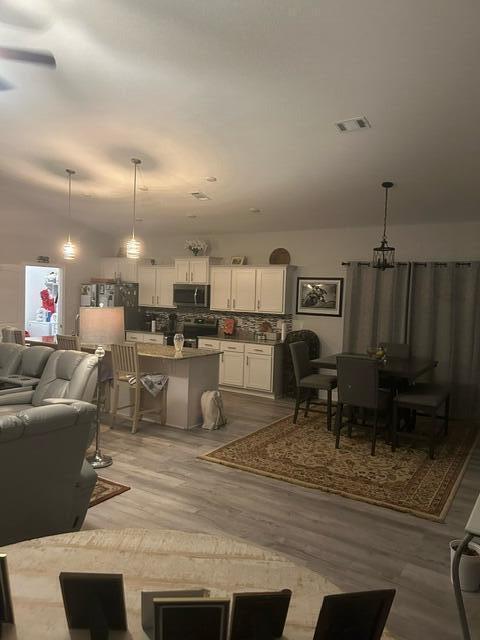 RIVERWALK PH I - Residential