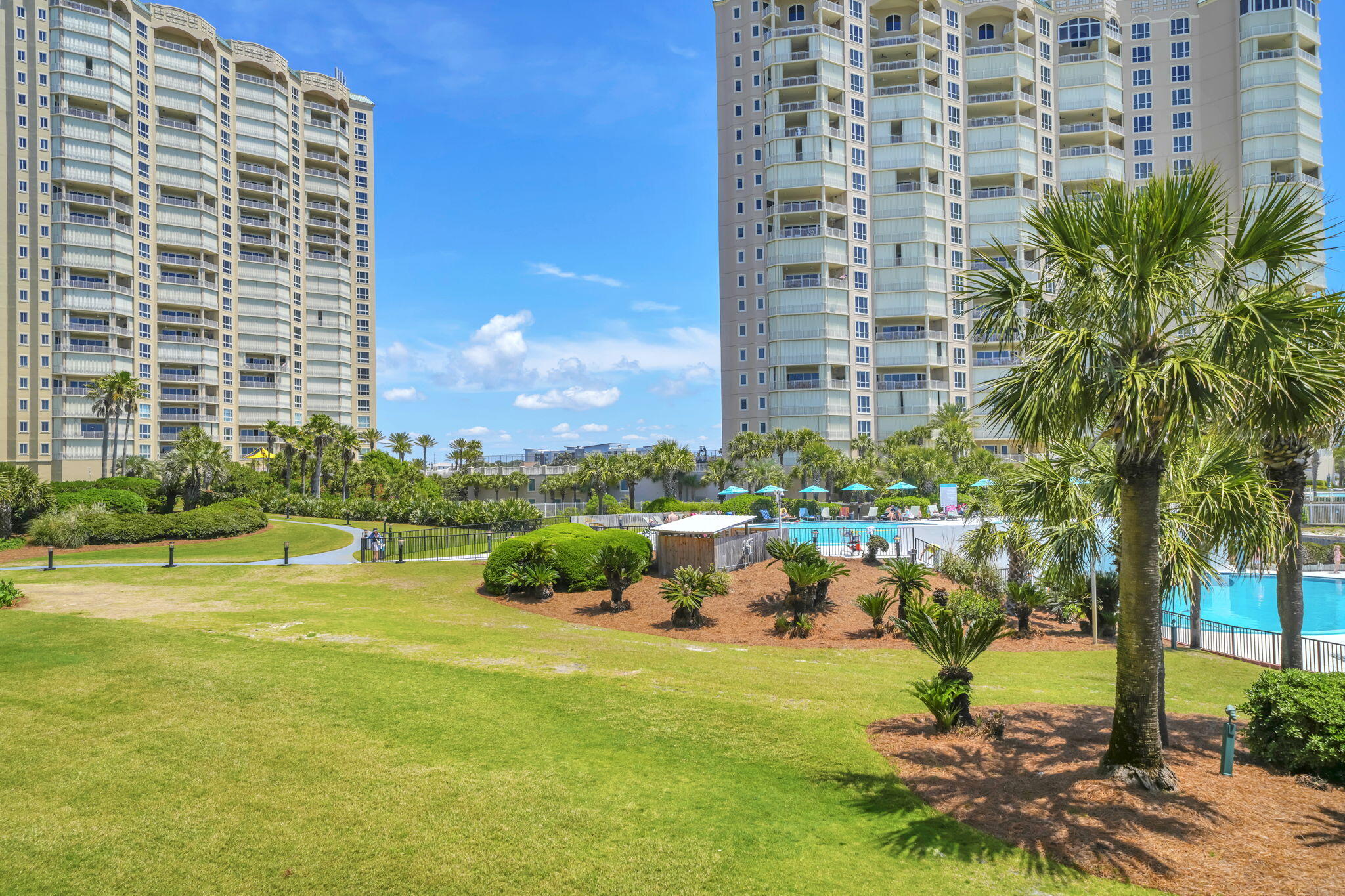 EDGEWATER BEACH CONDO PH 1 - Residential