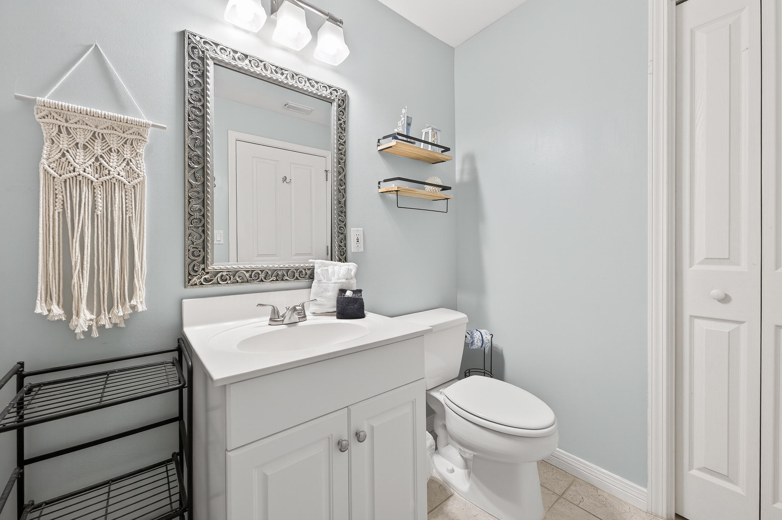 DESTIN WEST BEACH & BAY RESORT UNIT 205 - Residential