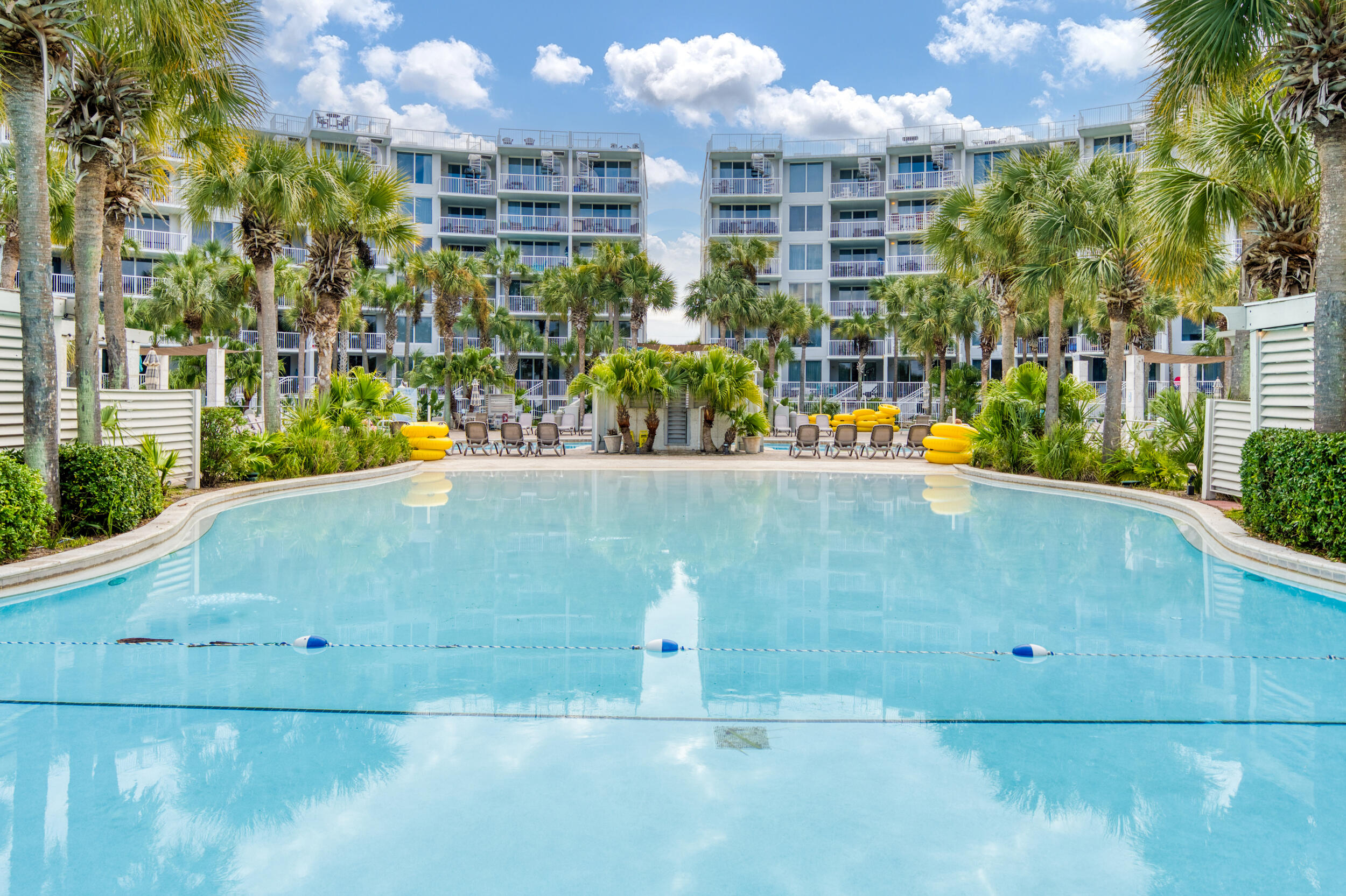 DESTIN WEST BEACH & BAY RESORT UNIT 205 - Residential