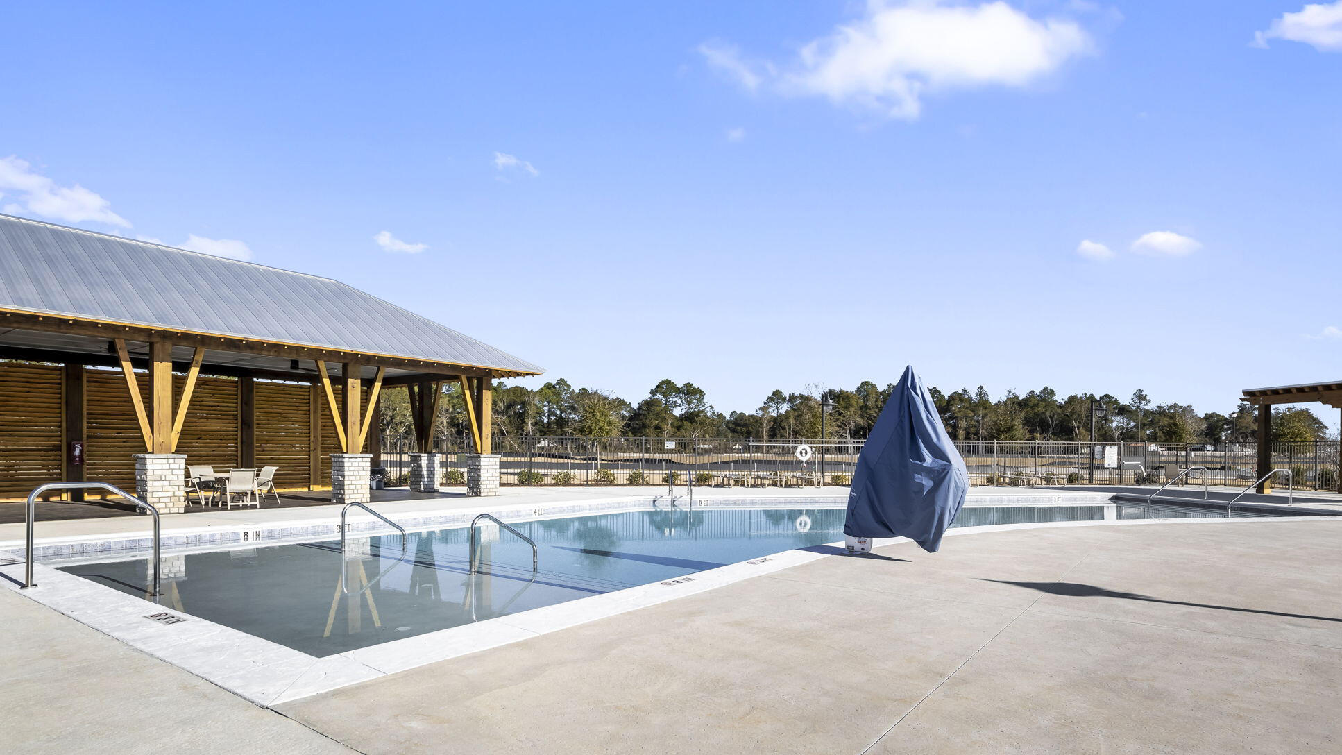 Captain's Cove - Residential