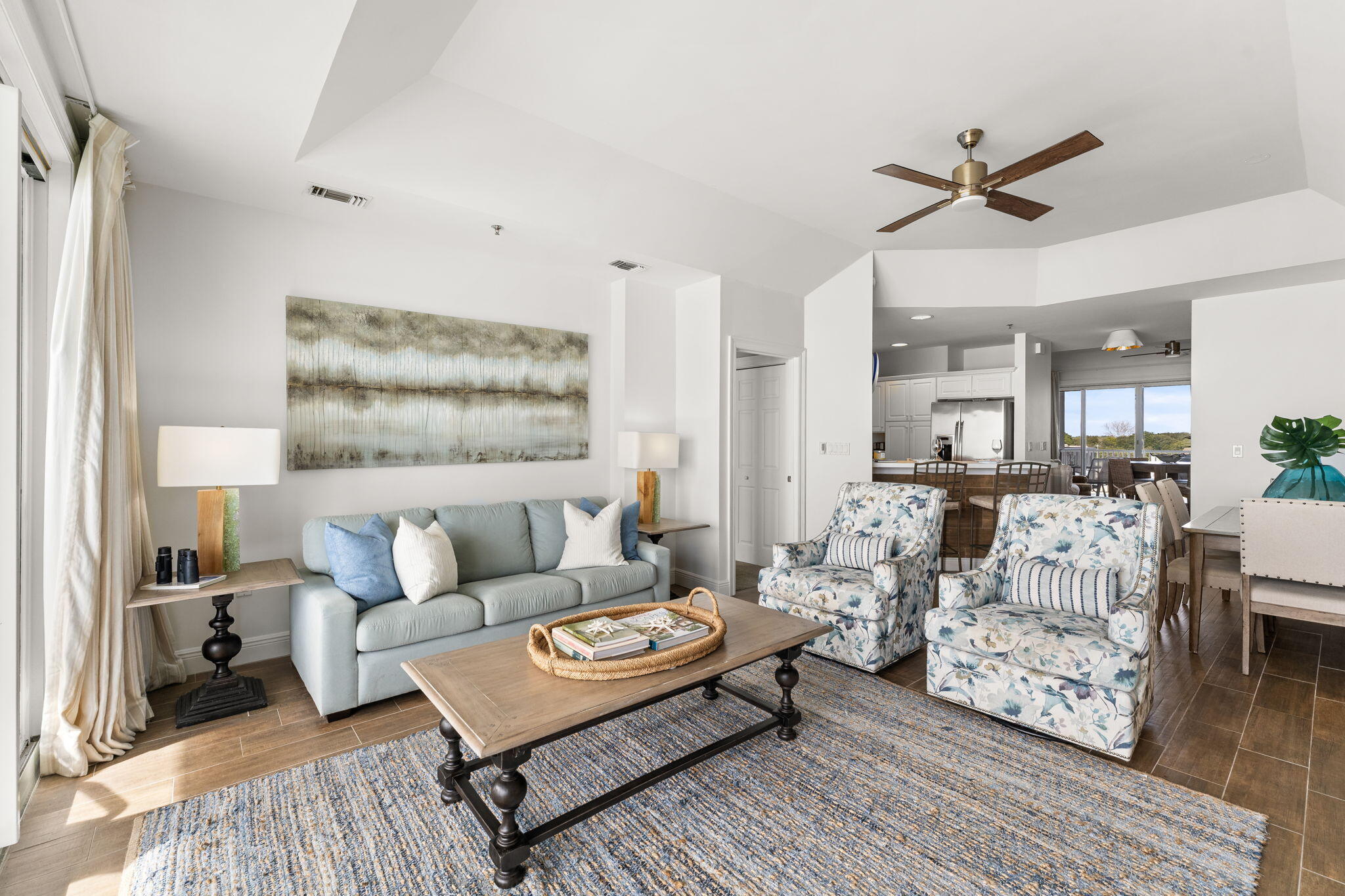 EMPRESS (THE) - Residential