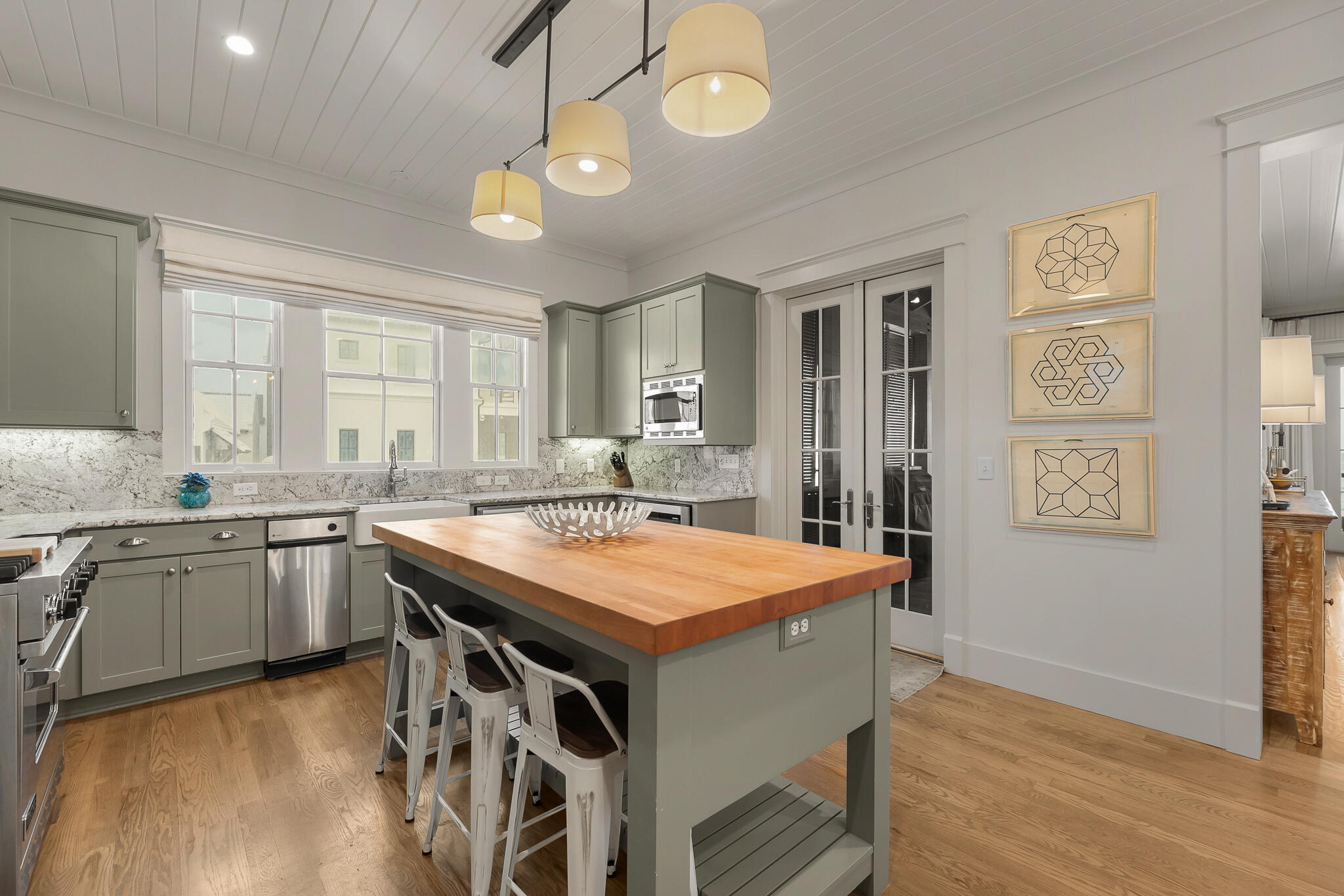 BLUE MOUNTAIN BEACH - Residential