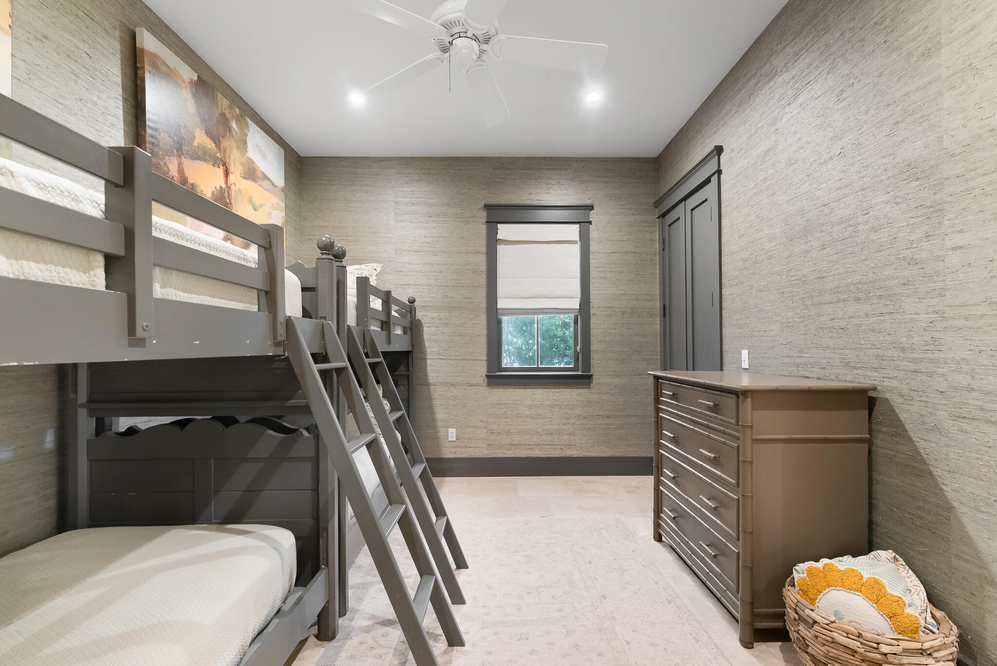 BLUE MOUNTAIN BEACH - Residential