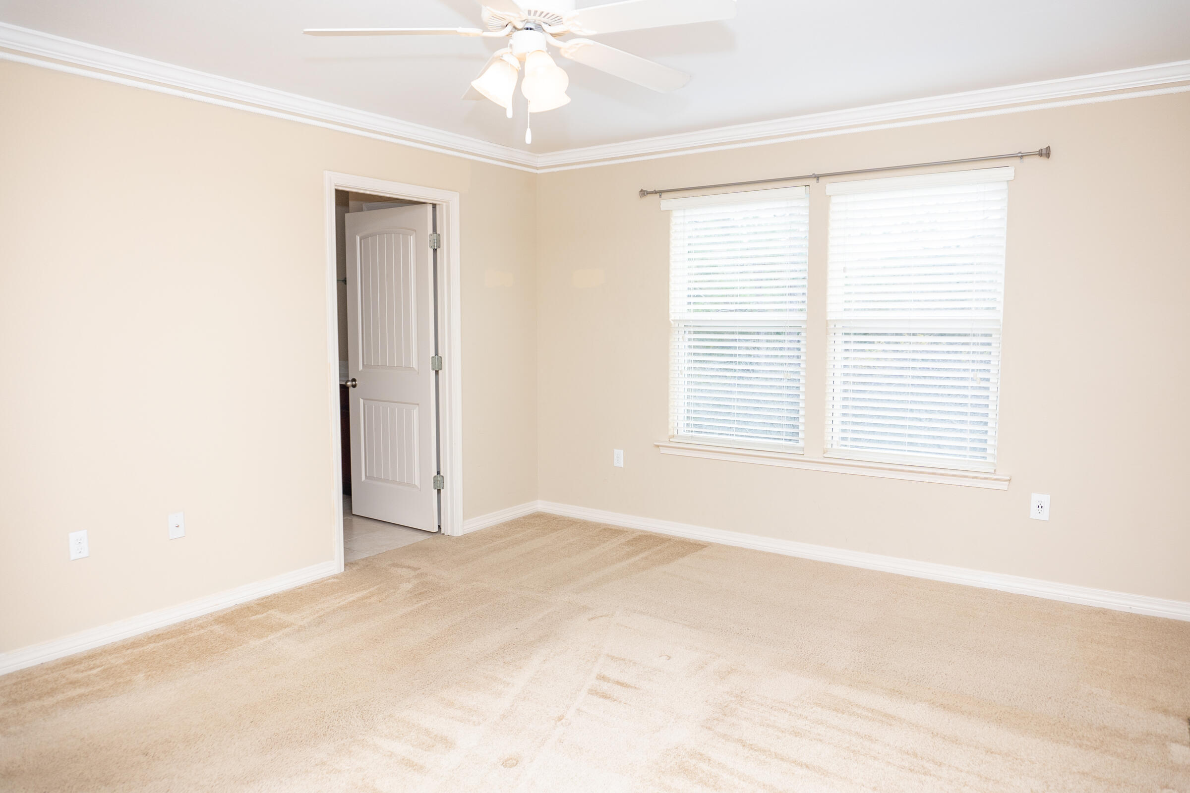 SANDY RIDGE COTTAGES - Residential Lease