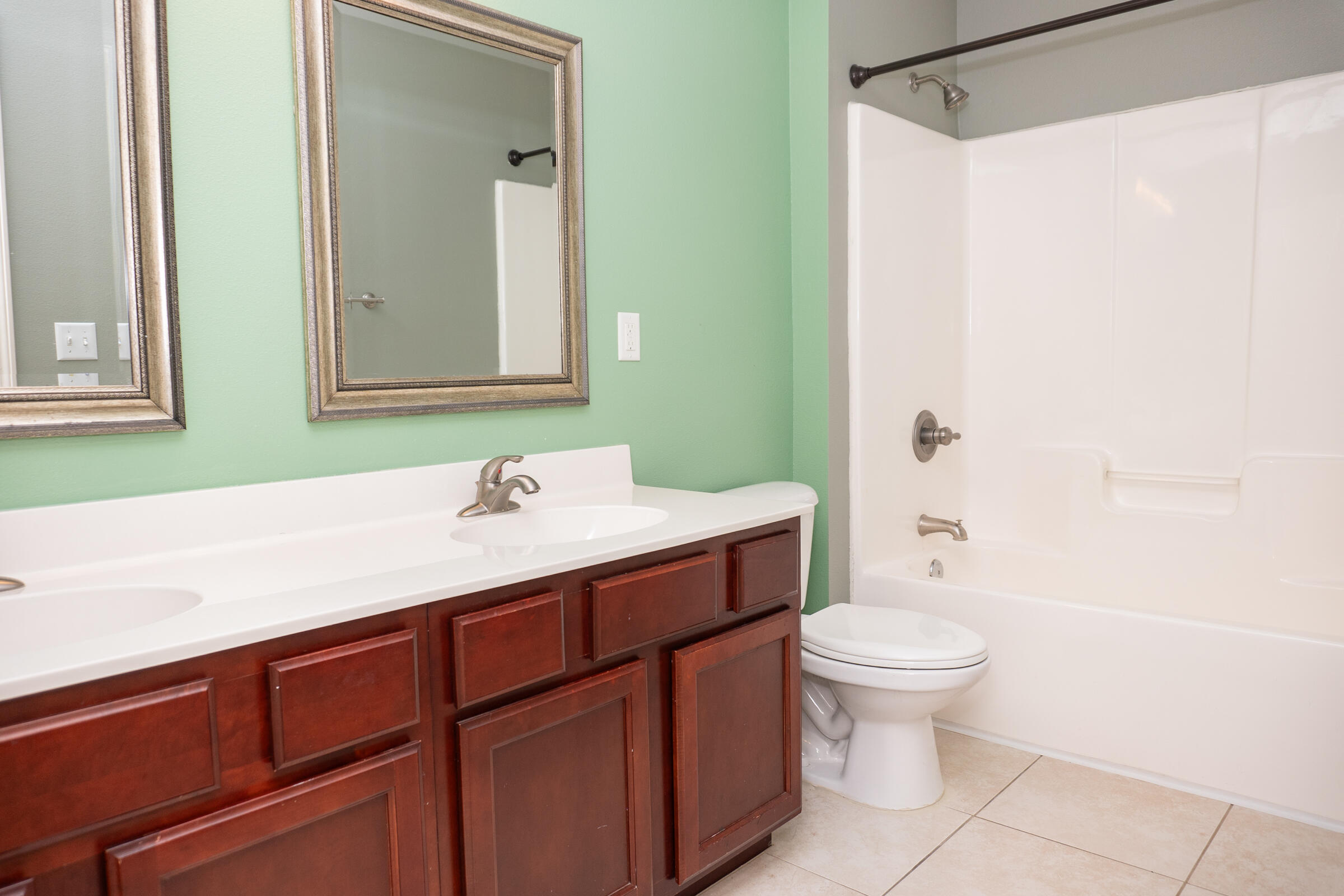 SANDY RIDGE COTTAGES - Residential Lease