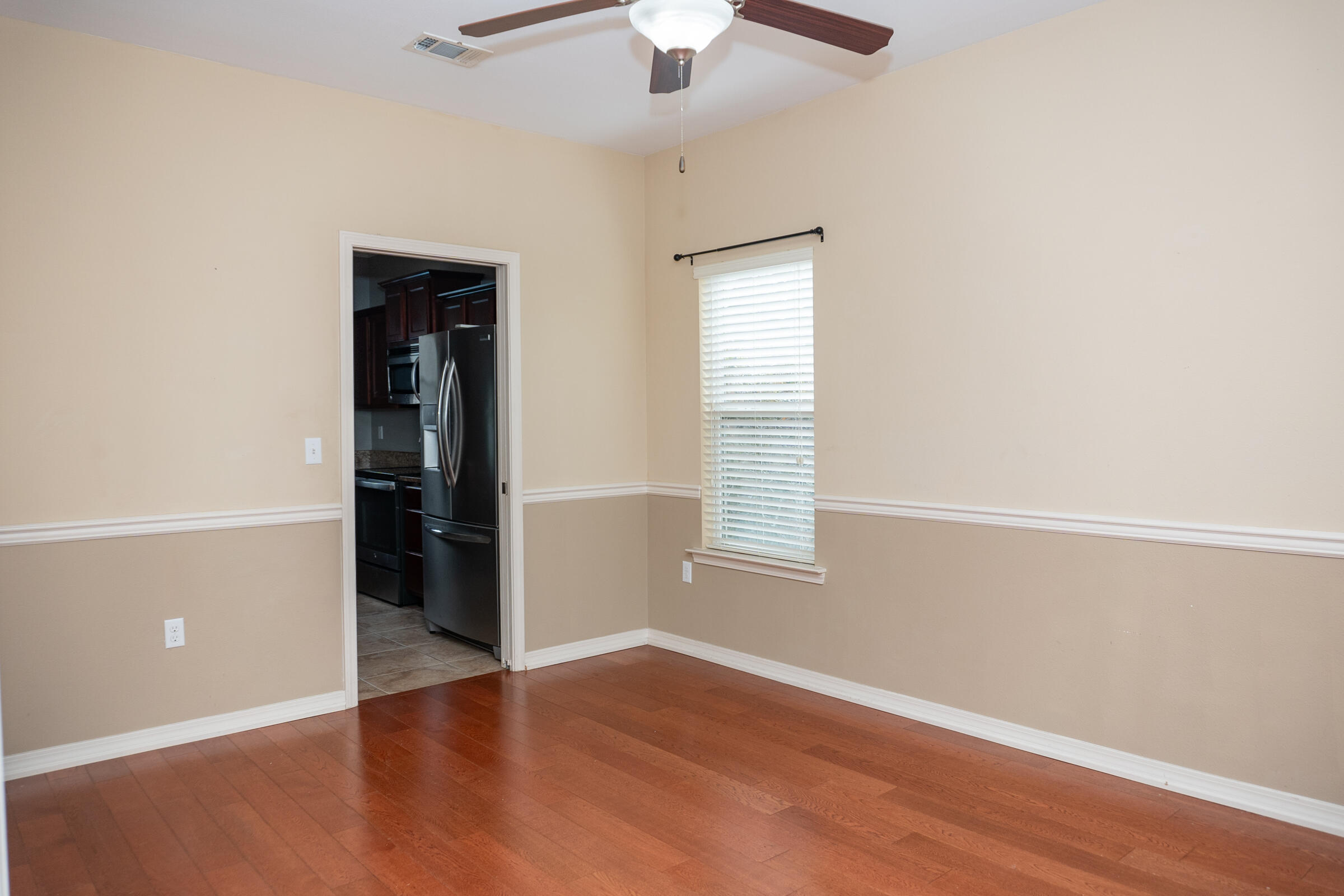 SANDY RIDGE COTTAGES - Residential Lease