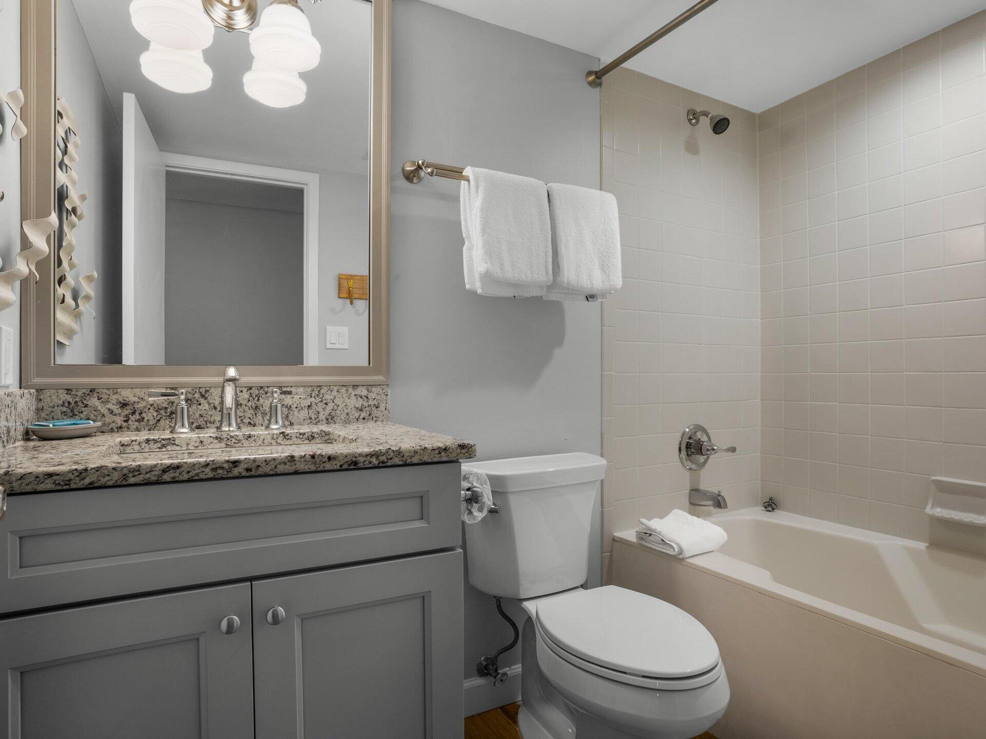 HIDDEN DUNES BEACH COTTAGES 2 - Residential