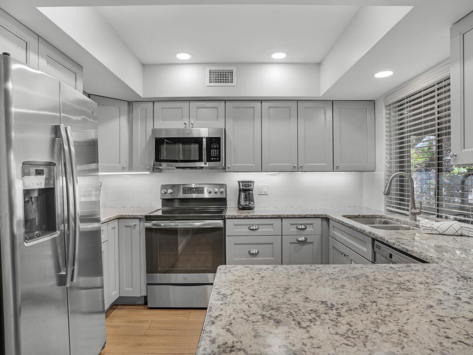 HIDDEN DUNES BEACH COTTAGES 2 - Residential