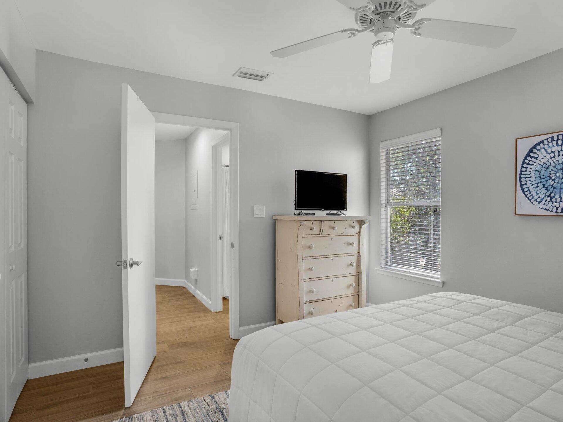 HIDDEN DUNES BEACH COTTAGES 2 - Residential