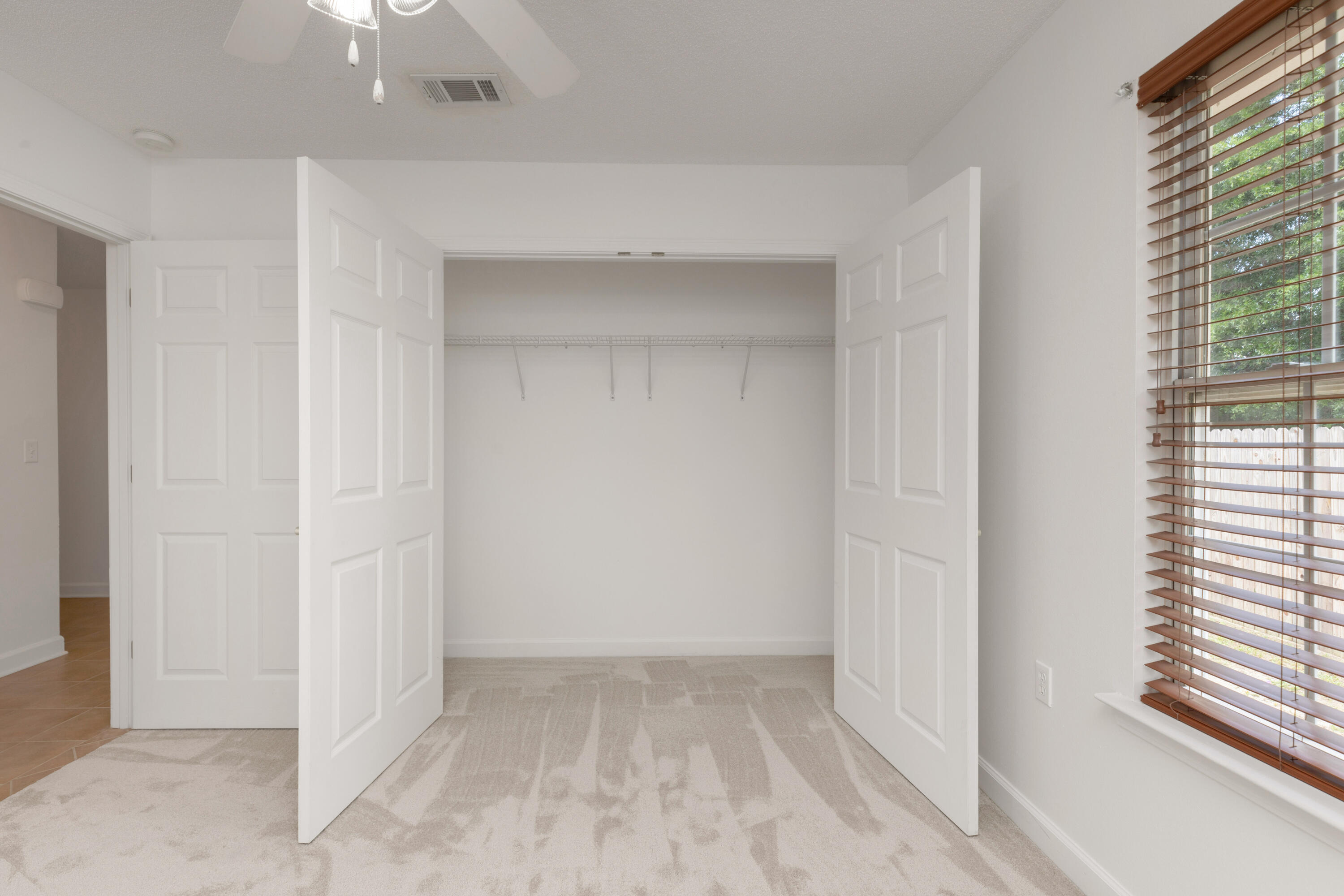 THE PINES - Residential