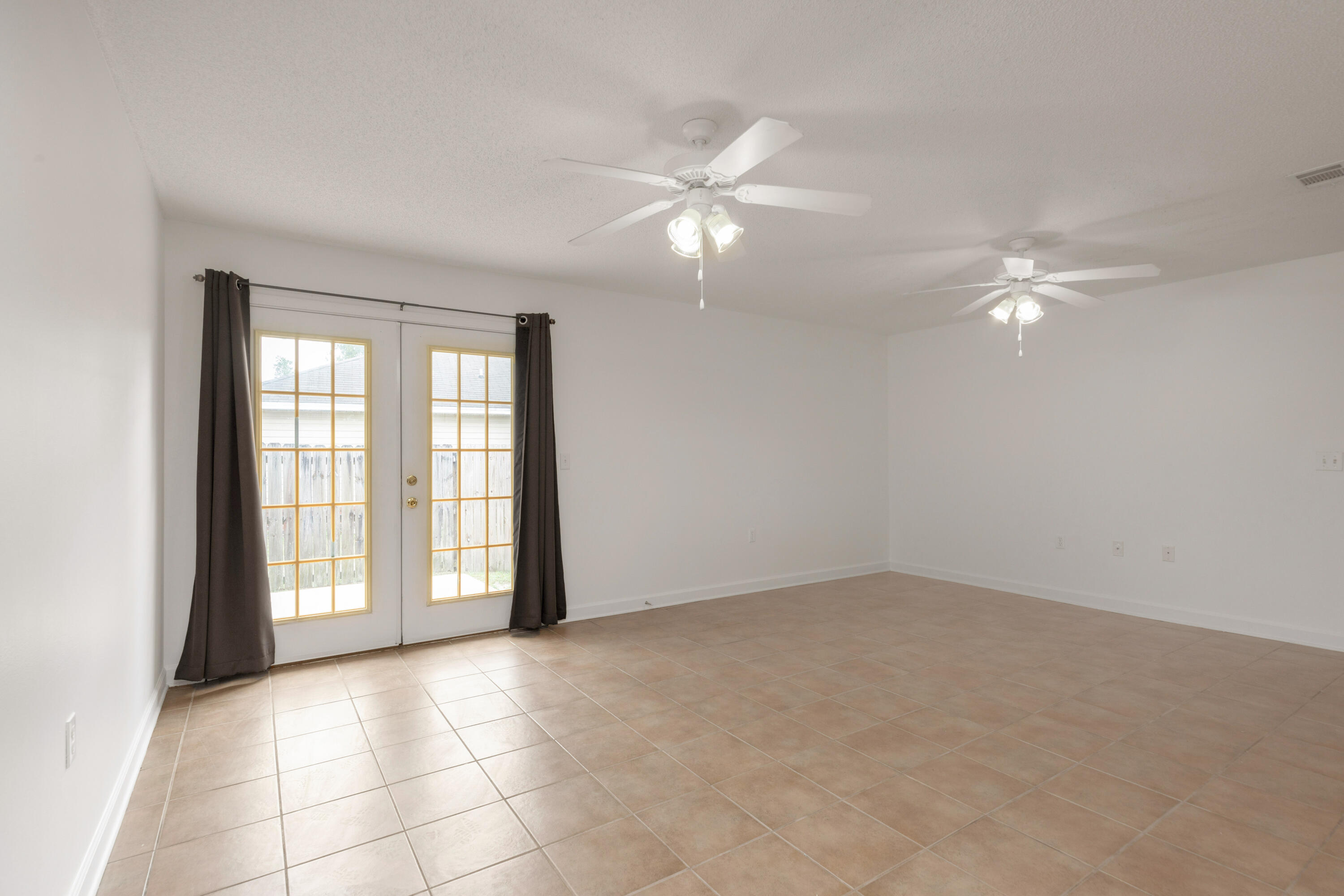 THE PINES - Residential