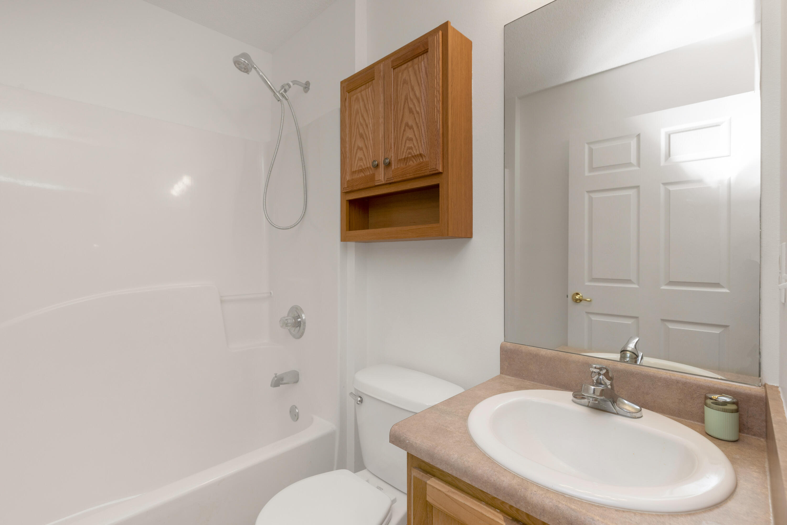 THE PINES - Residential