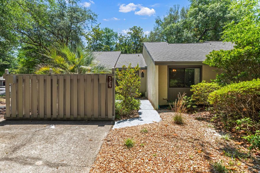 Beautiful end-unit townhome located in the highly desirable Bluewater Bay community in Niceville, Florida. This 2-bedroom, 2-bathroom home offers a bright, open layout with new vinyl flooring in the main living area and a large open deck perfect for relaxing or entertaining. The roof is only 4 years old, adding peace of mind for the next owner. As an end unit, this home offers extra privacy and a more spacious feel.
Bluewater Bay is known for its incredible amenities, including tennis courts, pickleball courts, golf courses, fishing, walking areas, and a true community lifestyle. A wonderful opportunity to enjoy comfort, convenience, and everything Bluewater Bay has to offer.