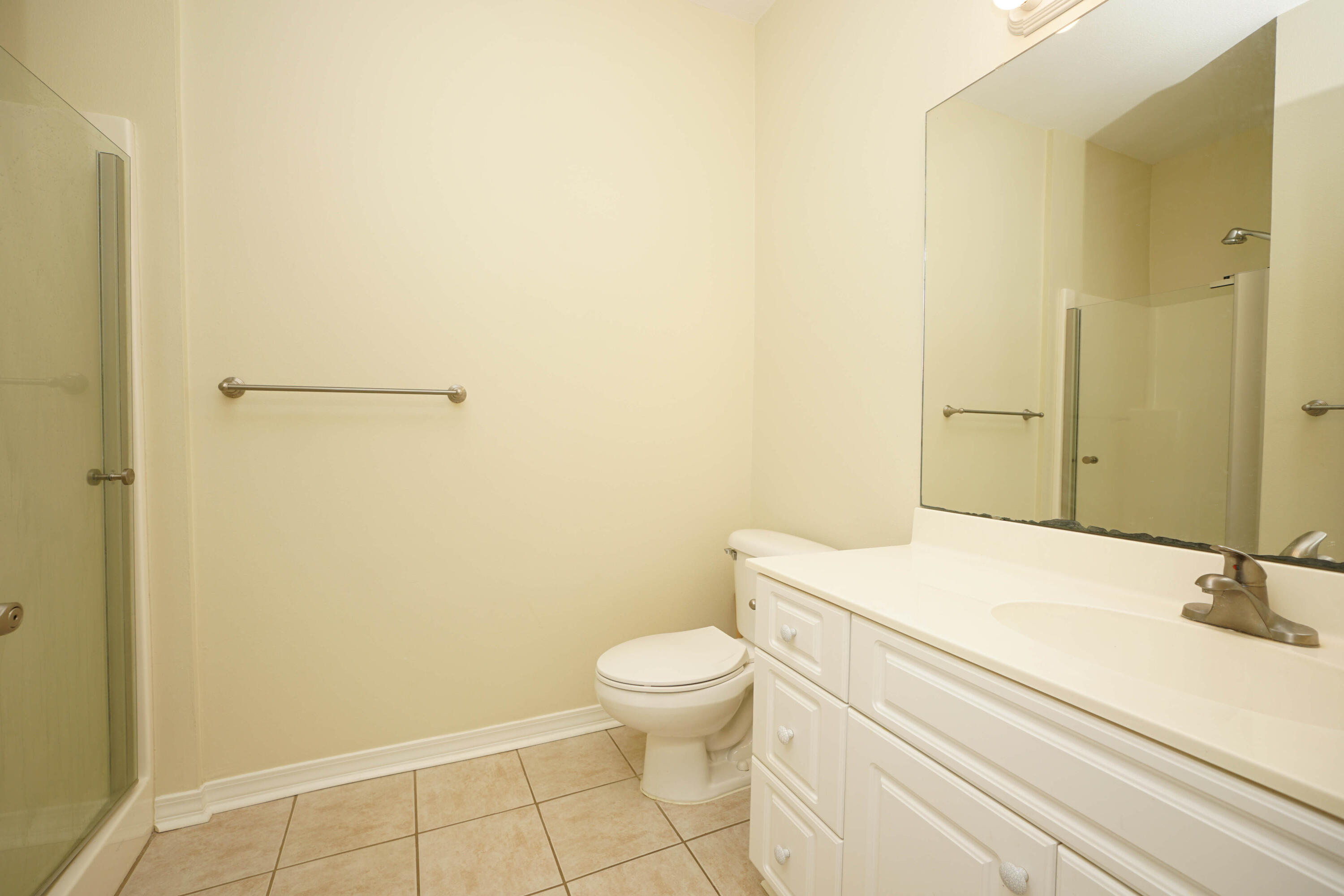 THE OAKS AT NICEVILLE - Residential Lease