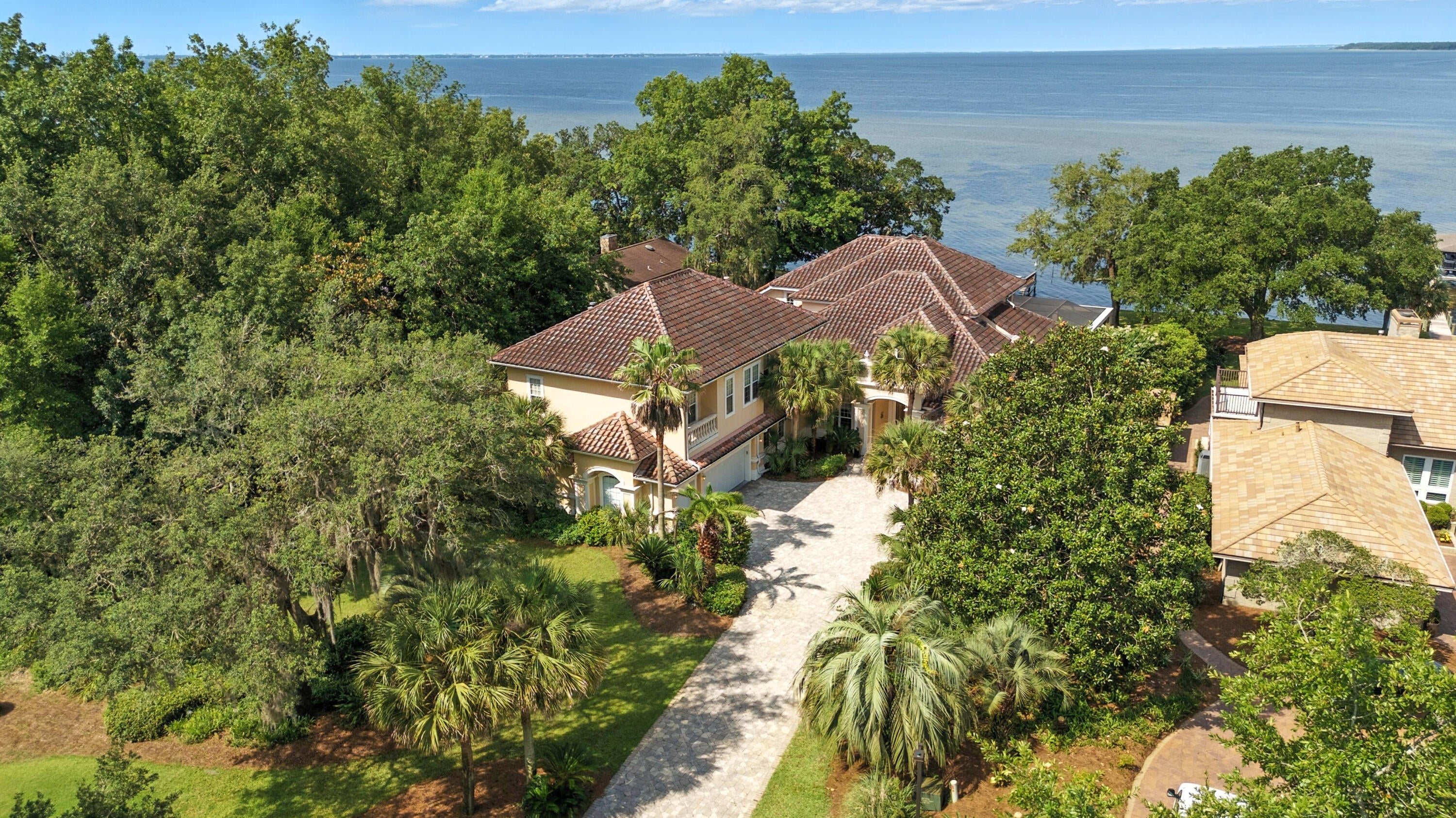 923 Lido Circle