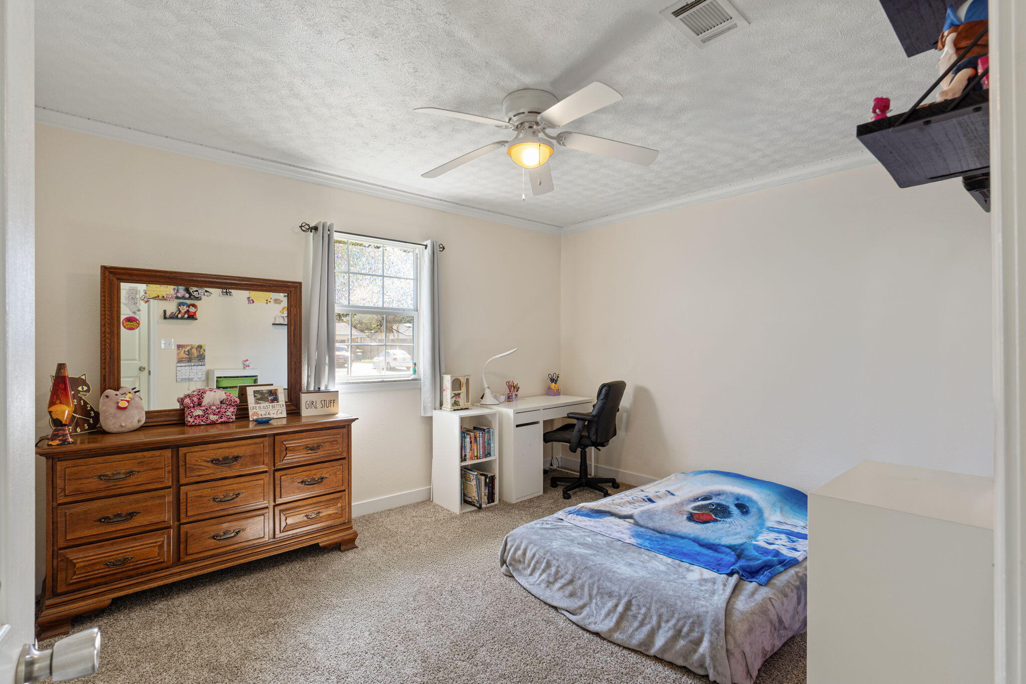 COUNTRY CLUB ESTATES 1ST ADDN - Residential