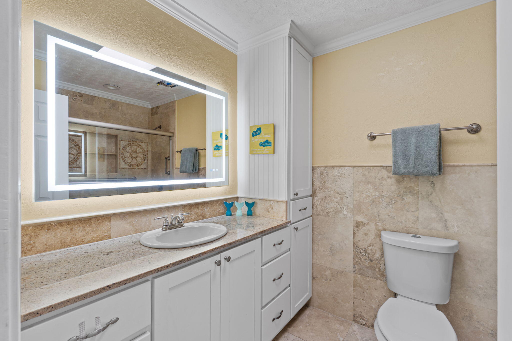 COUNTRY CLUB ESTATES 1ST ADDN - Residential