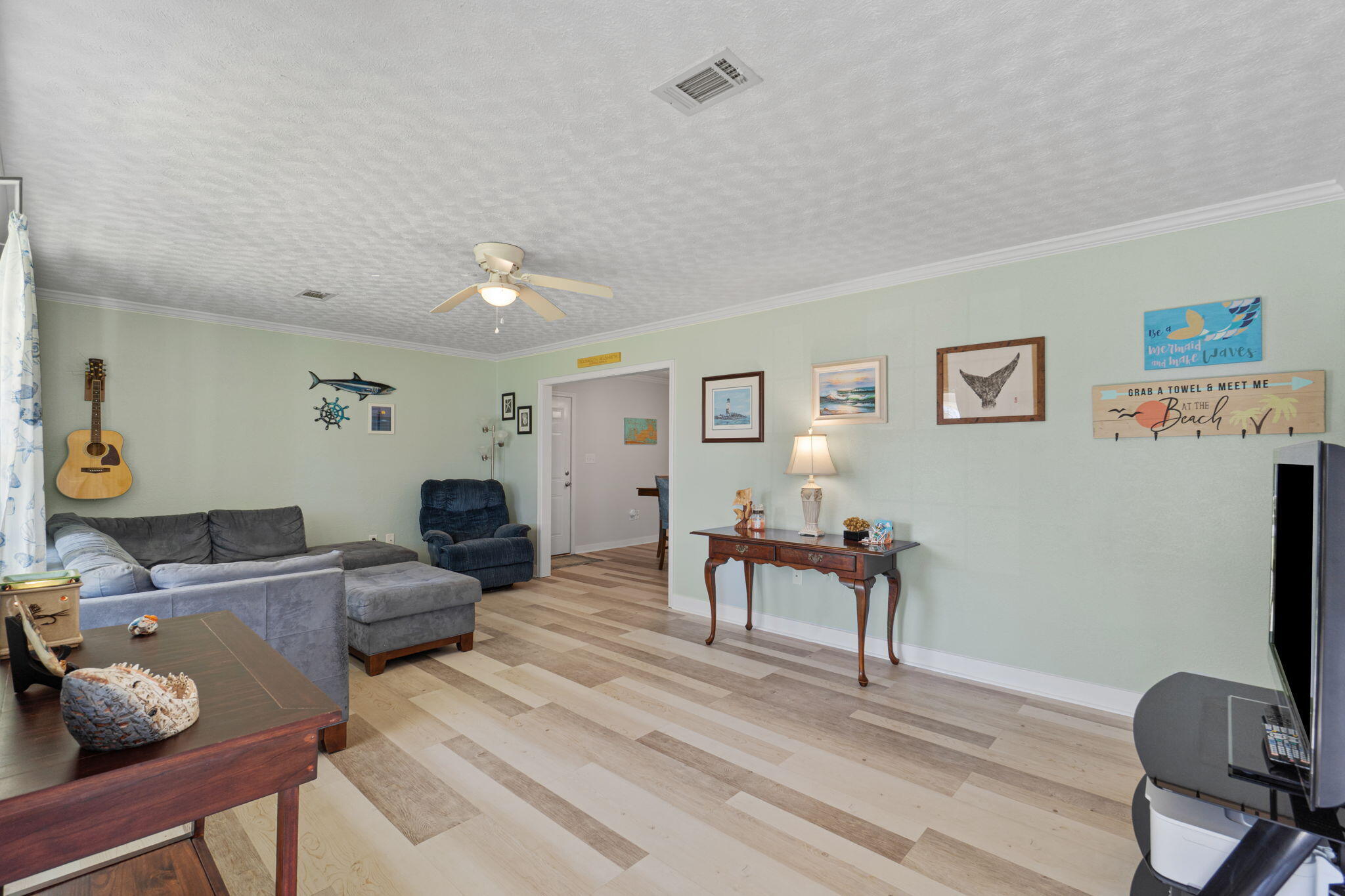 COUNTRY CLUB ESTATES 1ST ADDN - Residential