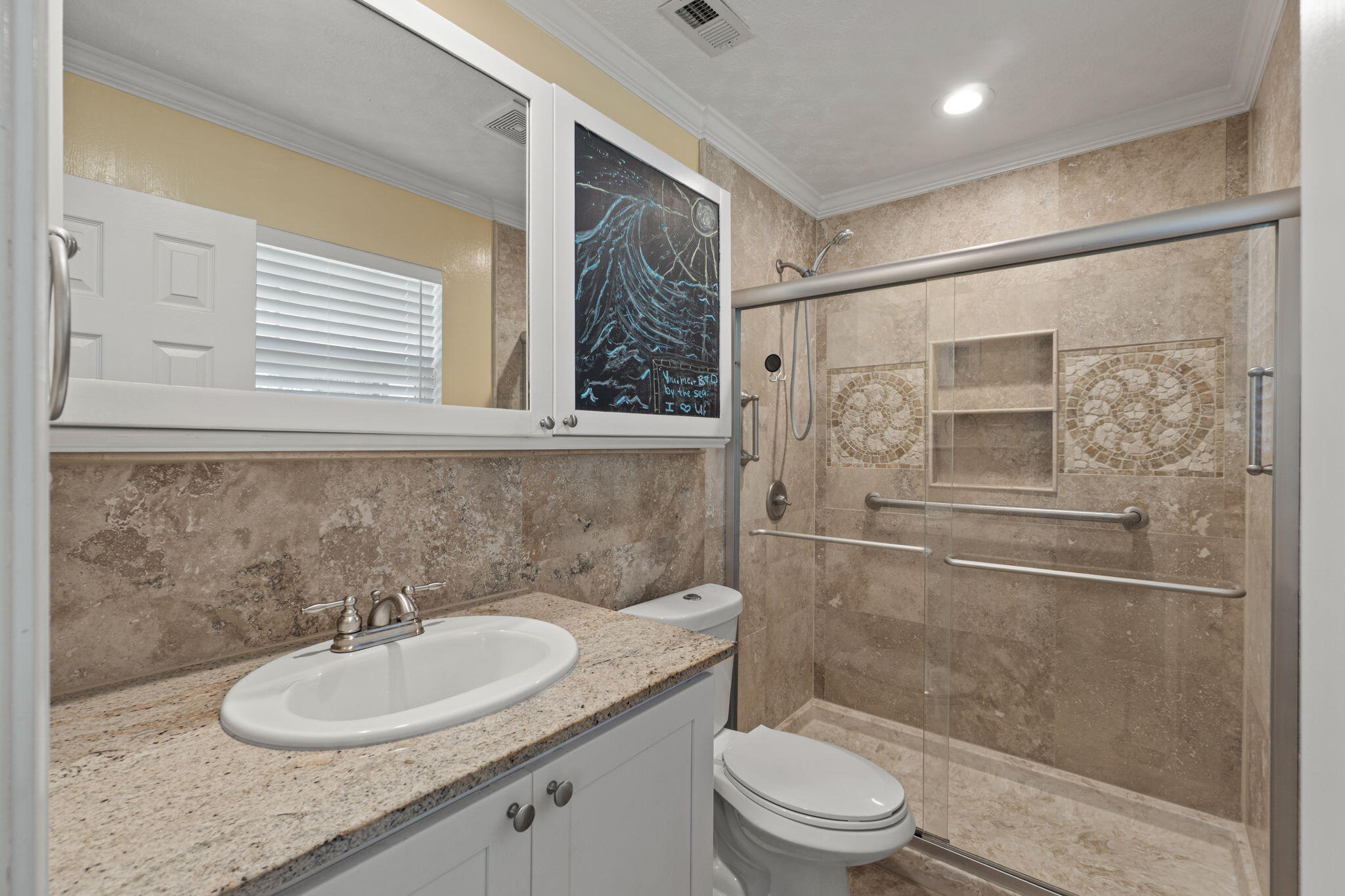 COUNTRY CLUB ESTATES 1ST ADDN - Residential